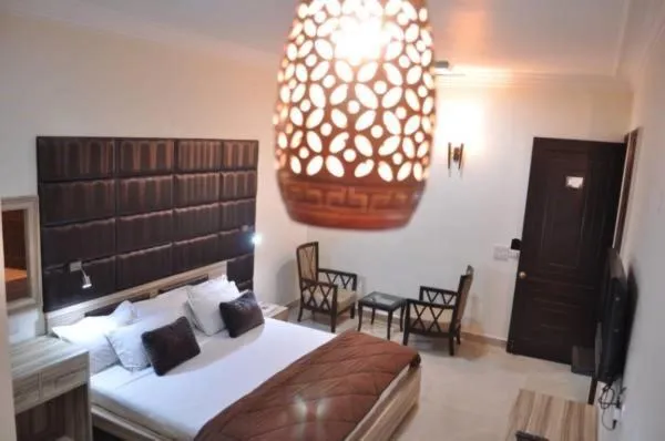 Bed in Solo Victoria Hotel