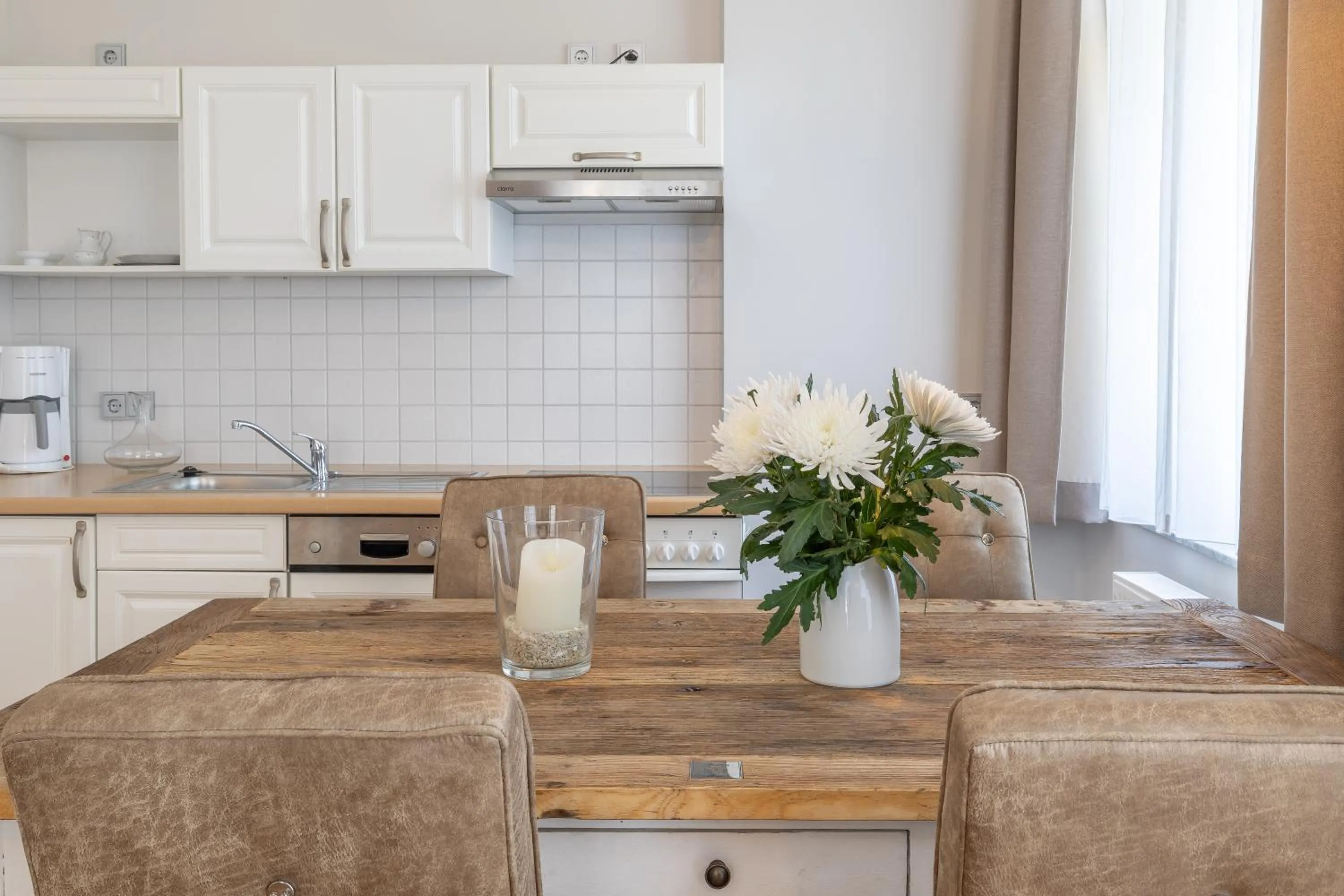 Kitchen or kitchenette in Suite Hotel Binz Familienhotel Rügen