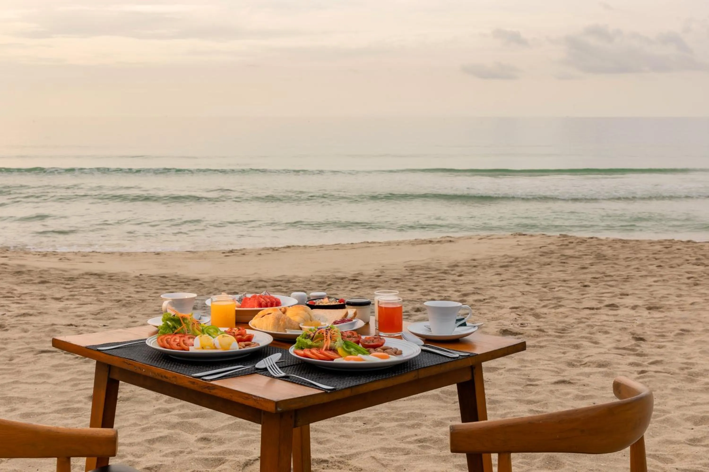 Beach in Malibu Beach Resort