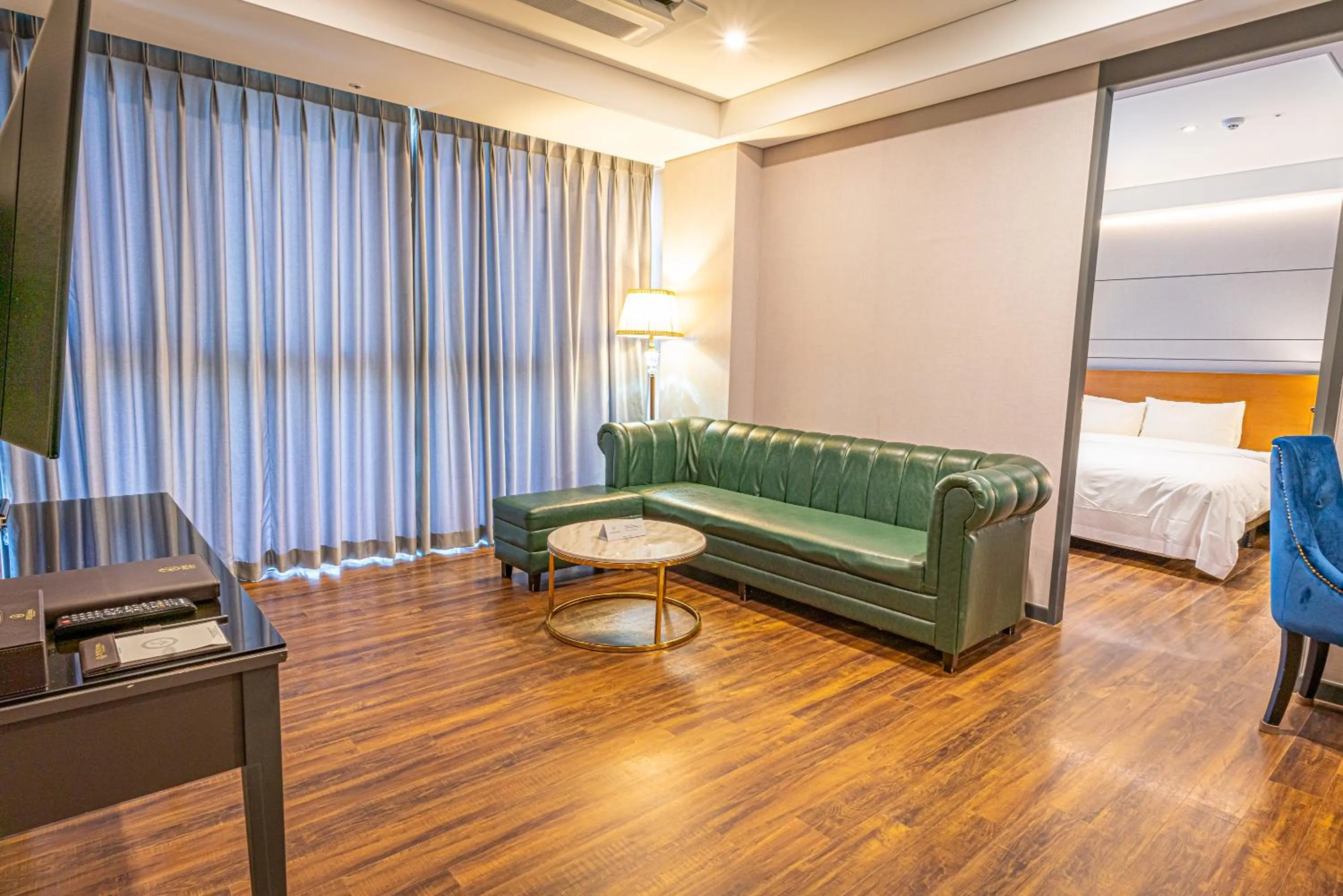 Living room in Dyne Oceano Hotel