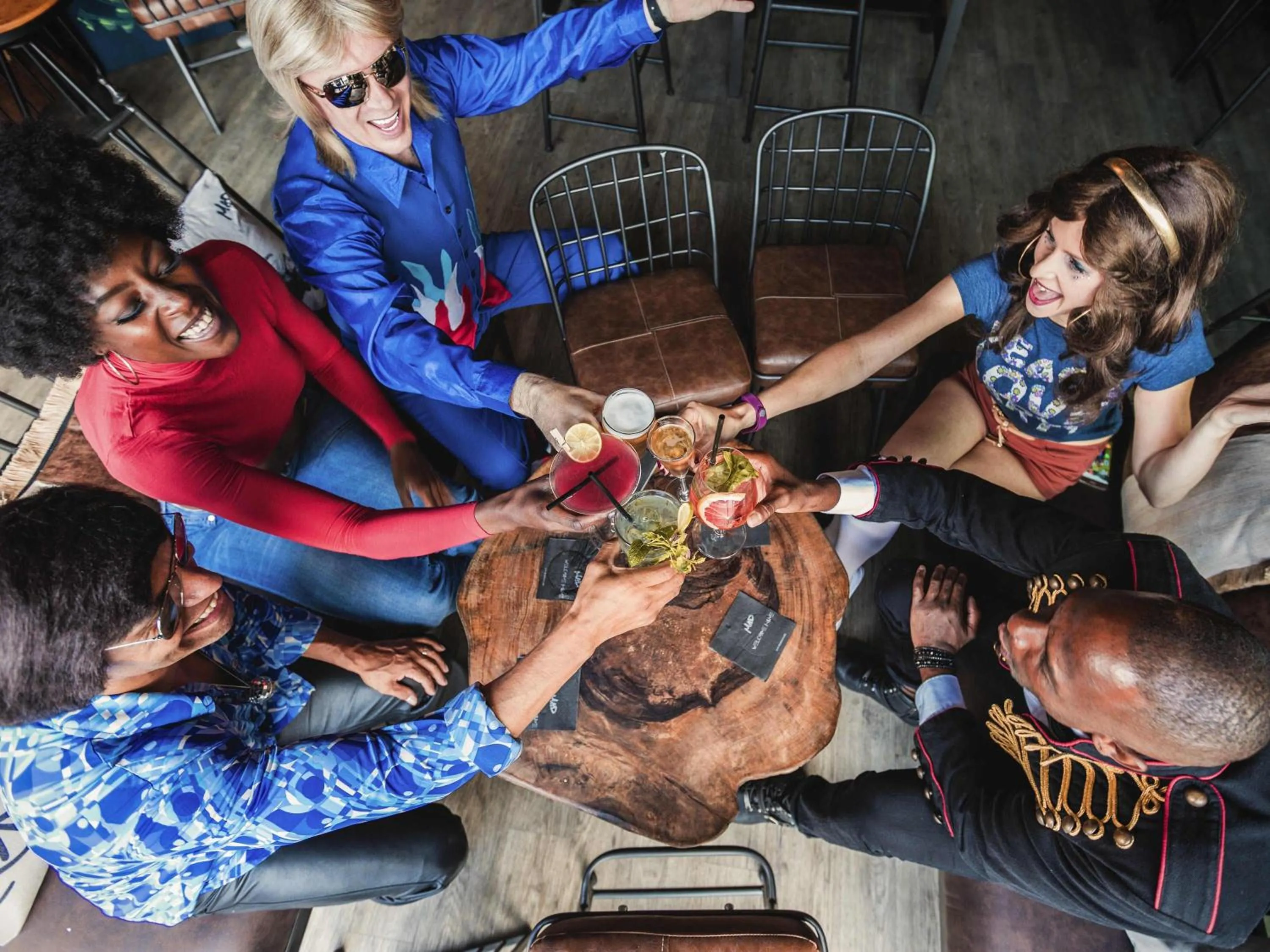 Lounge or bar in ibis Styles Lausanne Center MadHouse