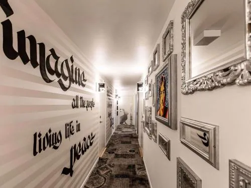 ibis Styles Lausanne Center MadHouse