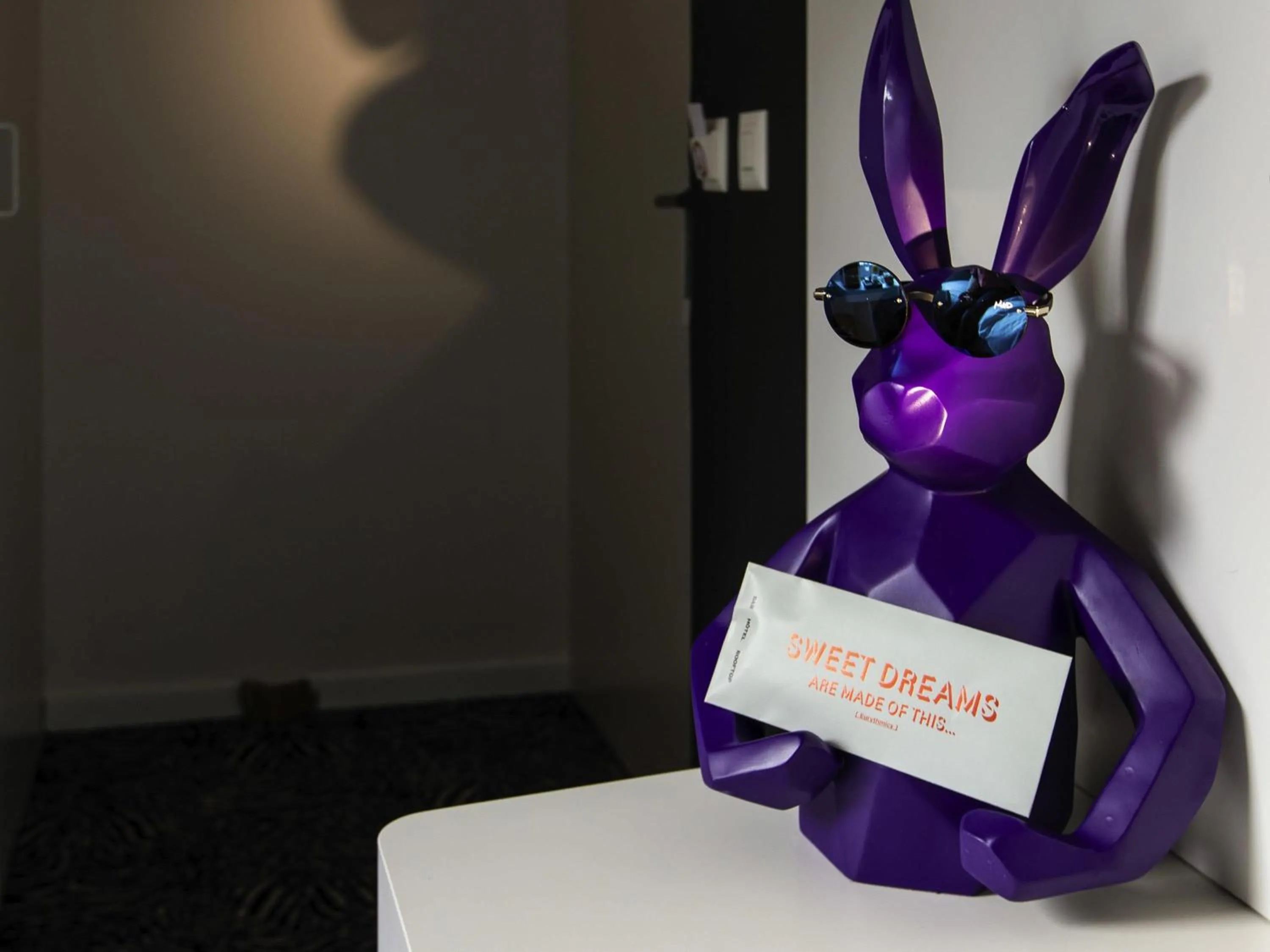 Other in ibis Styles Lausanne Center MadHouse