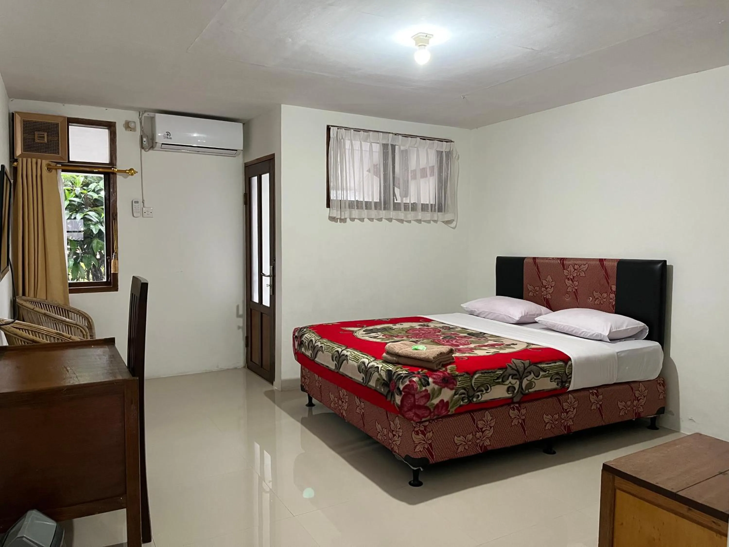 Bedroom, Bed in Hotel Pison