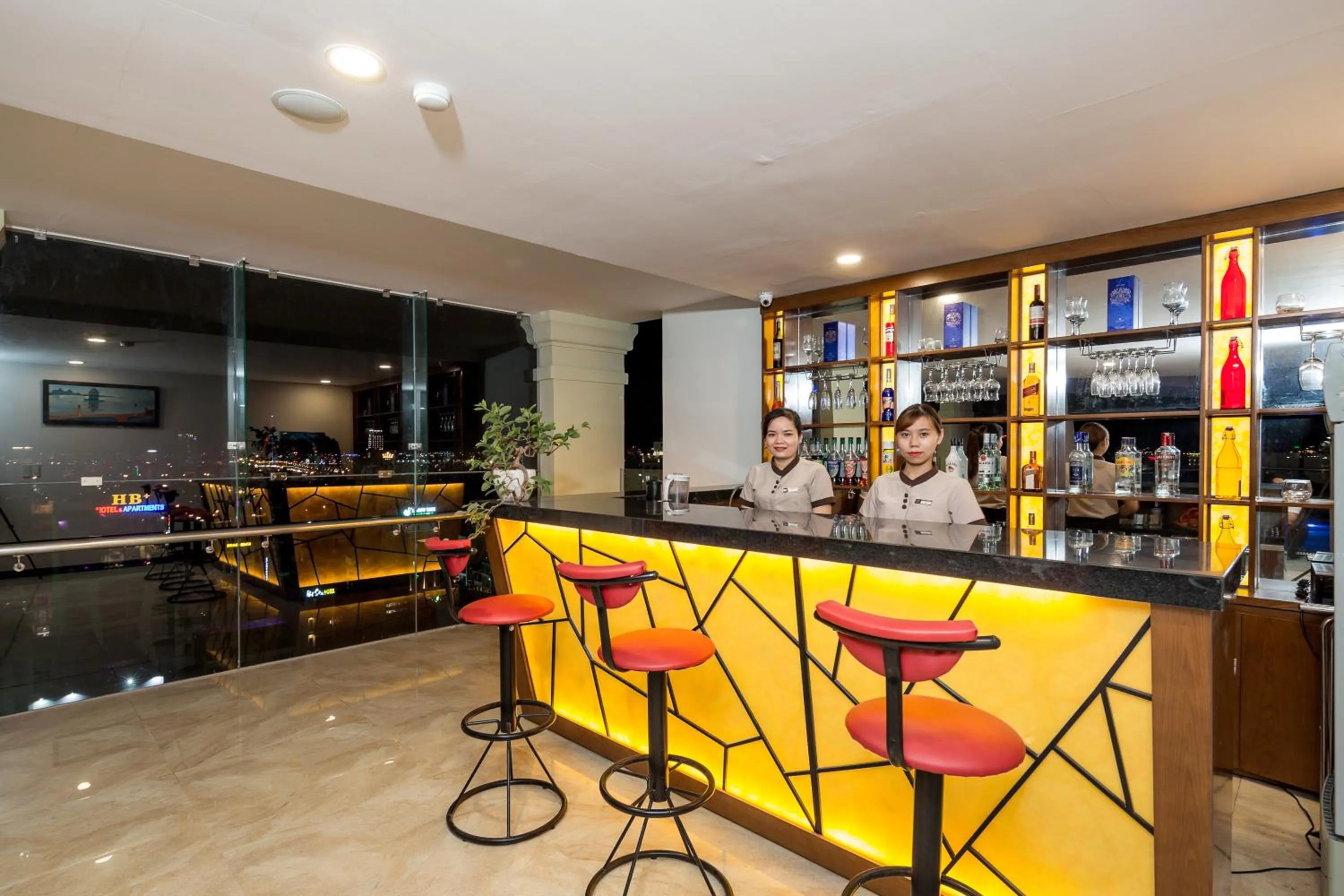 Swimming pool in Tamarind Danang Beach Hotel