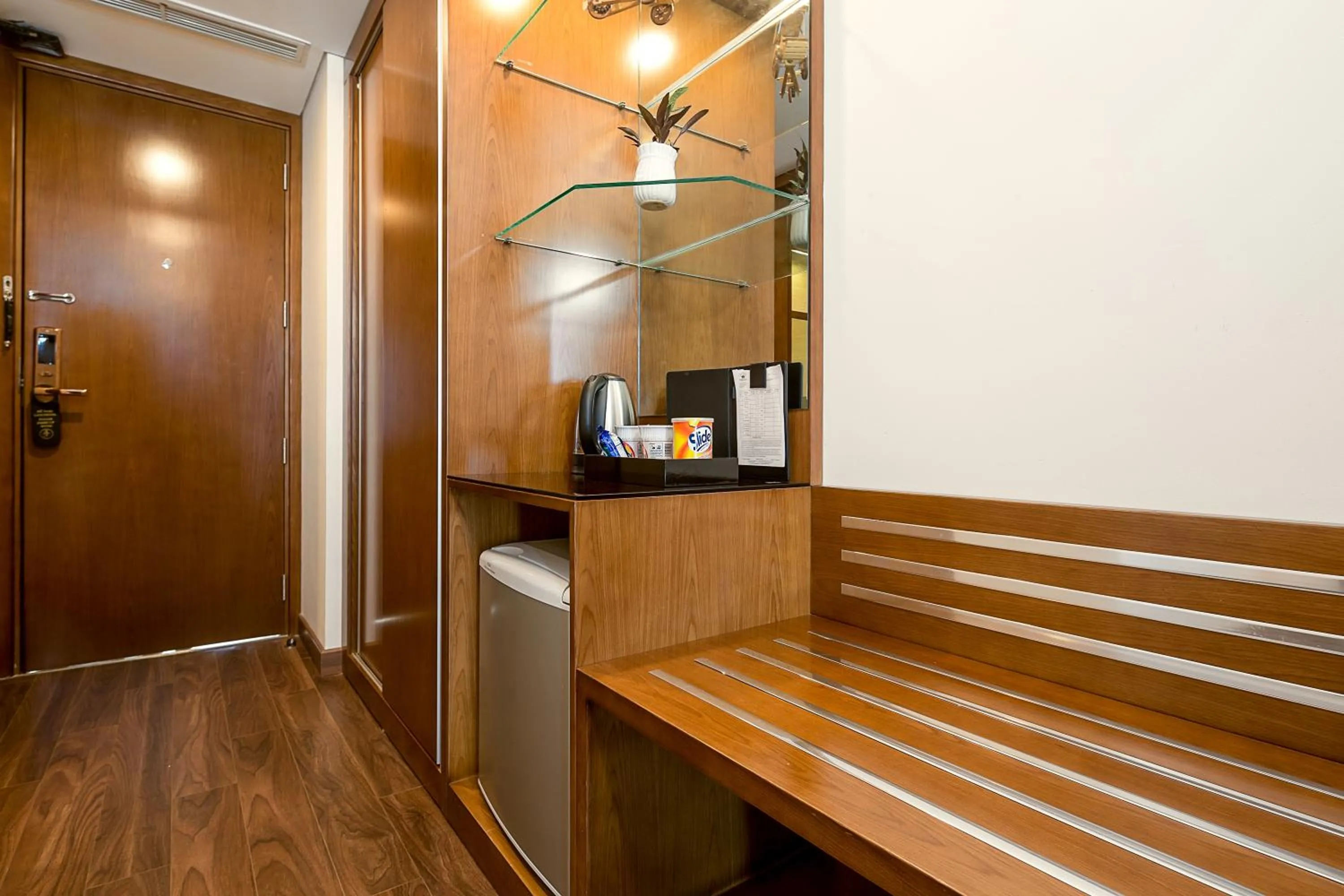 hair dresser in Tamarind Danang Beach Hotel