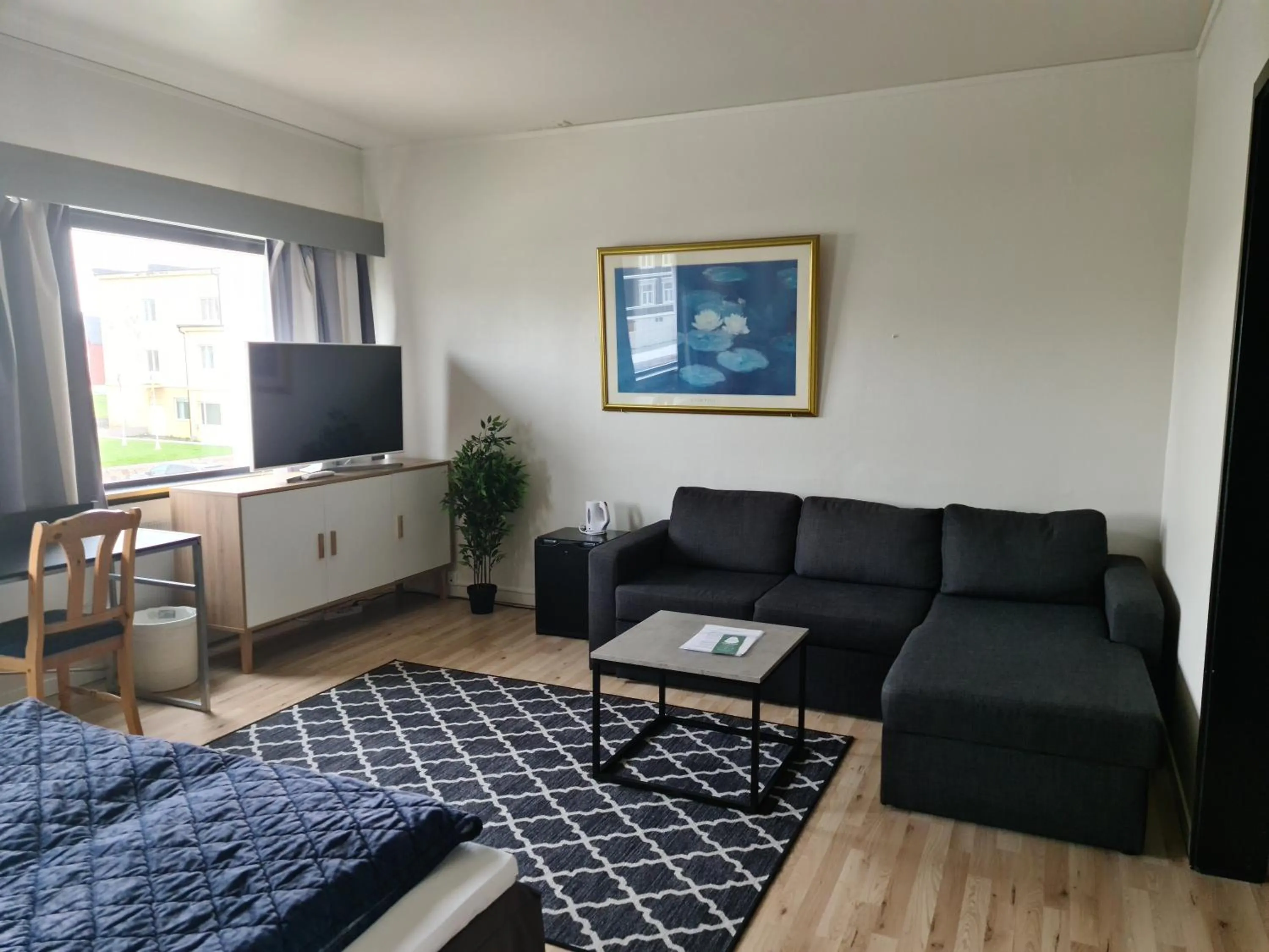 Photo of the whole room in Vardø Hotel