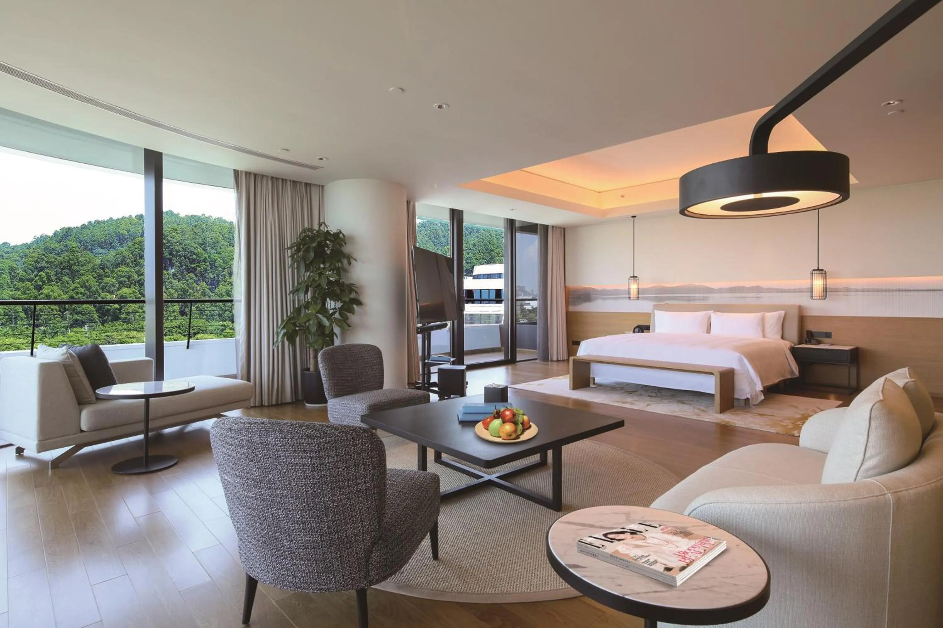 Photo of the whole room, Bed in Guangzhou Nansha Garden Hotel