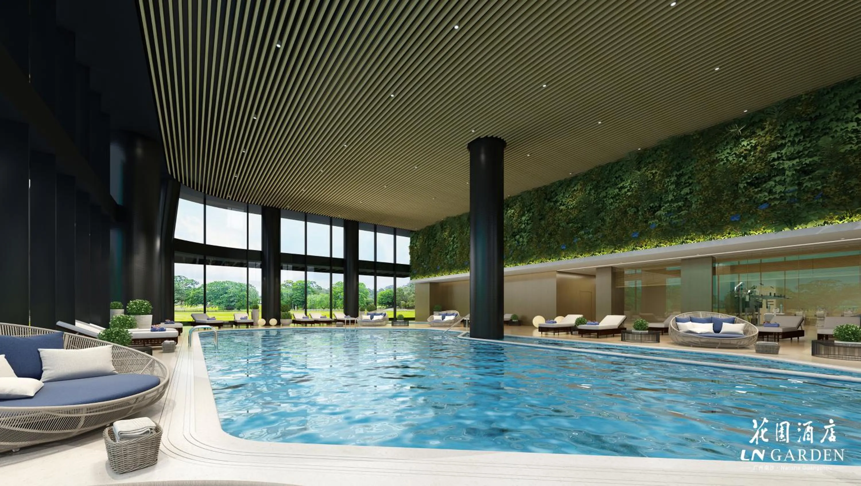 Swimming pool in Guangzhou Nansha Garden Hotel