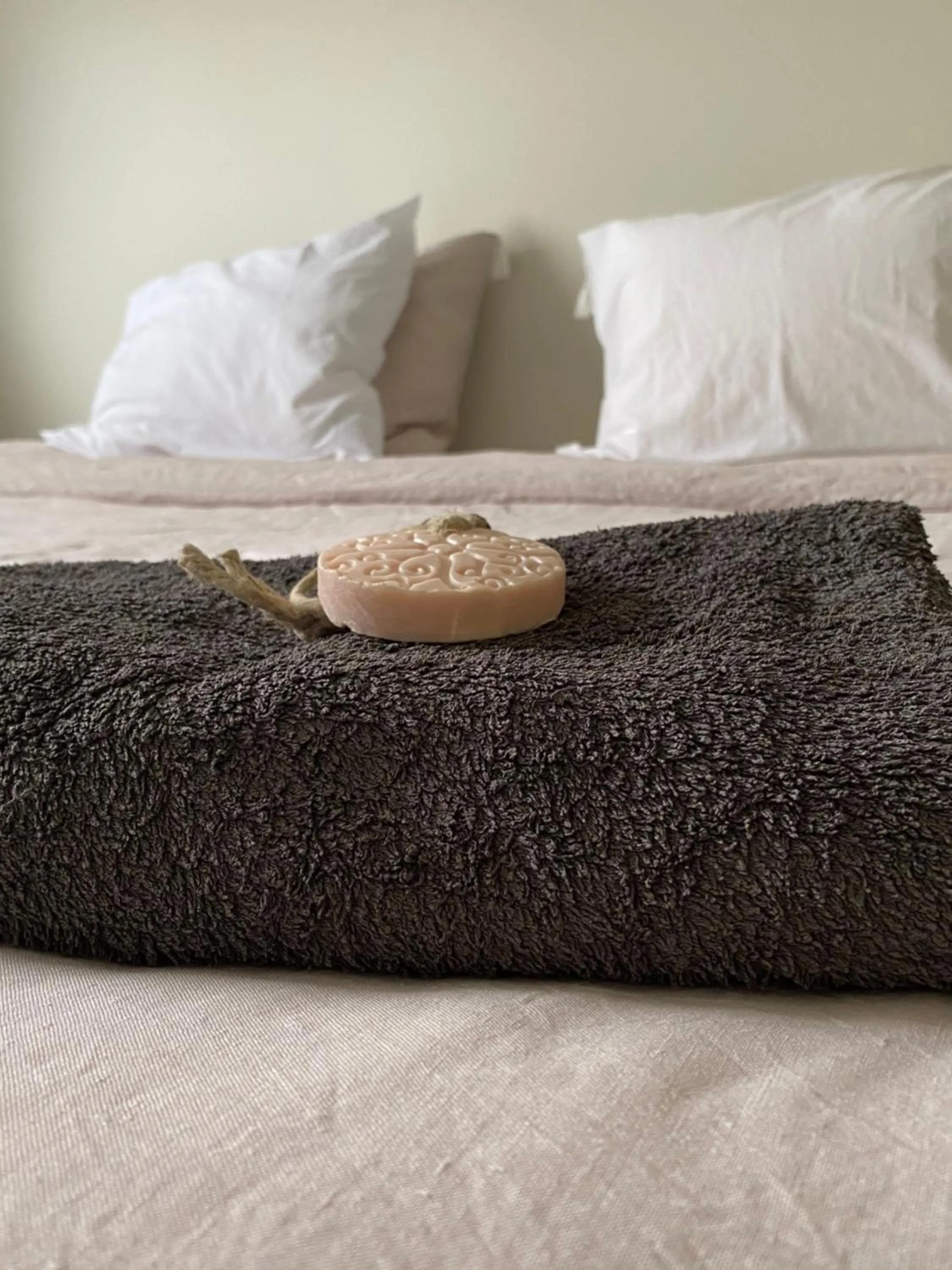 Bed in Slapen bij Uppruna