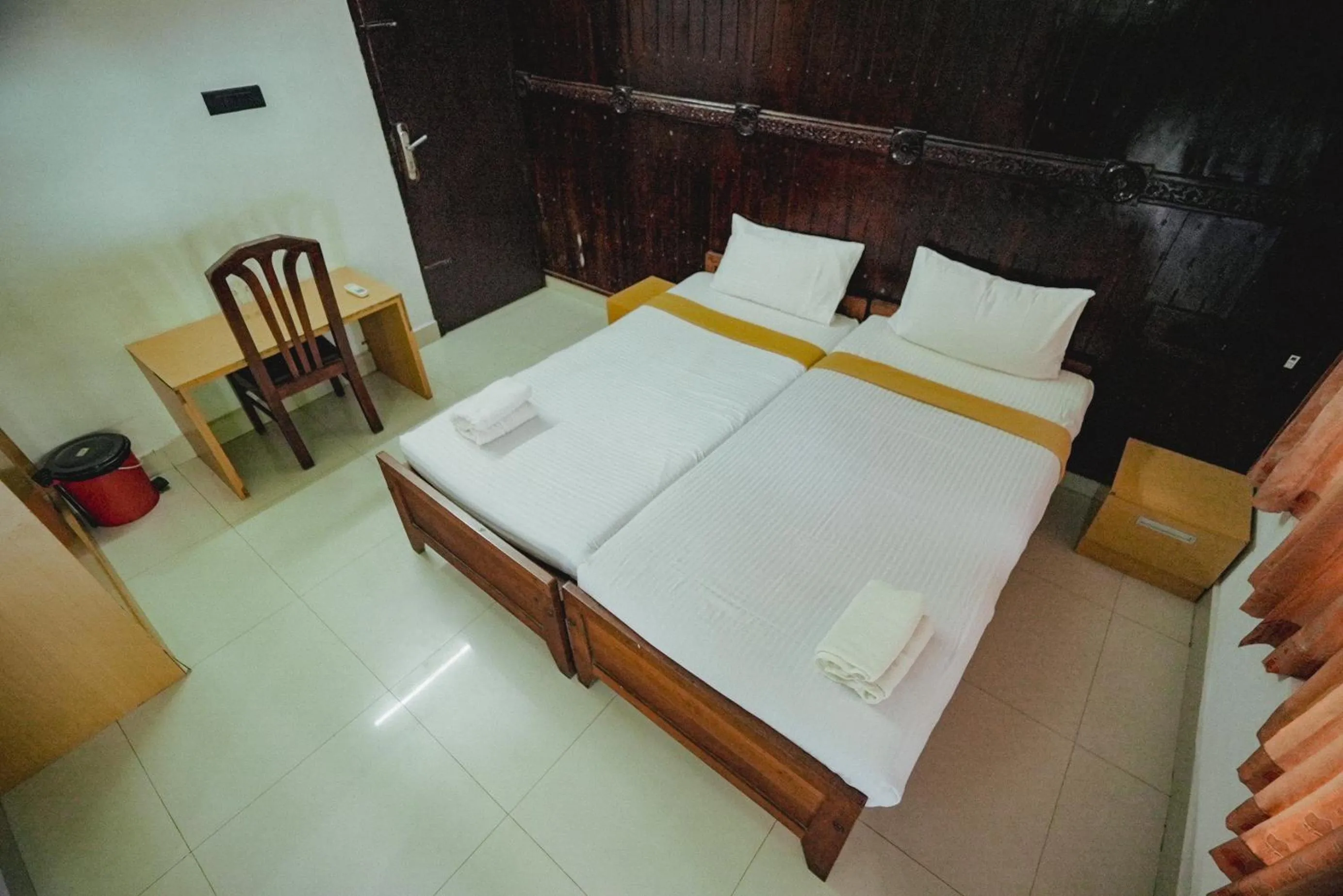 Bed in Raja Park Beach Resort