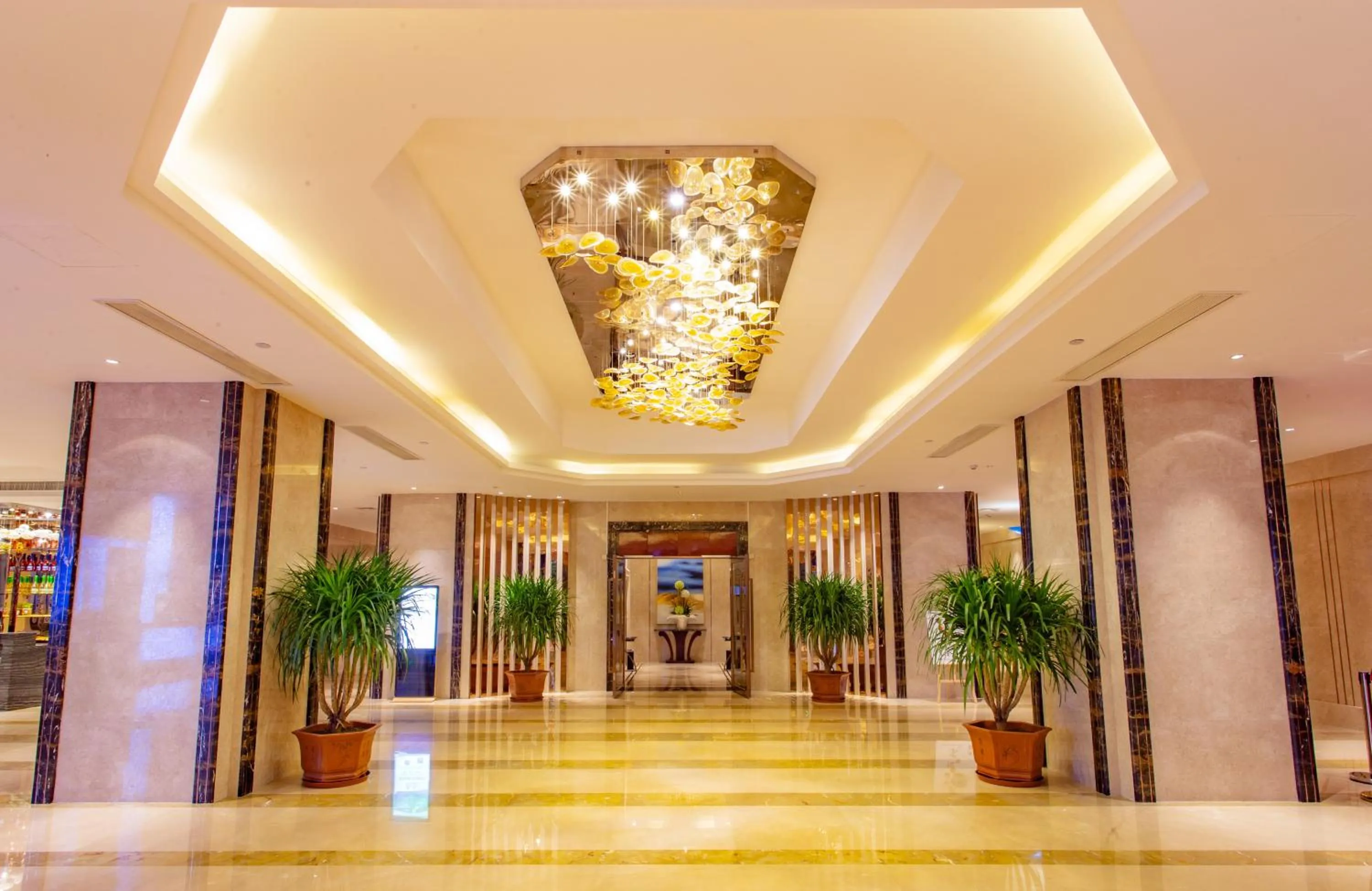 Lobby or reception in YueXin Tomorrow Hotel Sanya