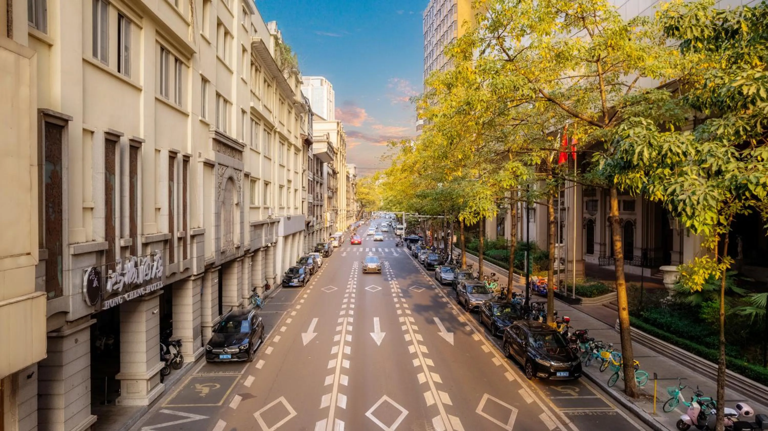 Property building in Guangzhou Hongcheng Hotel