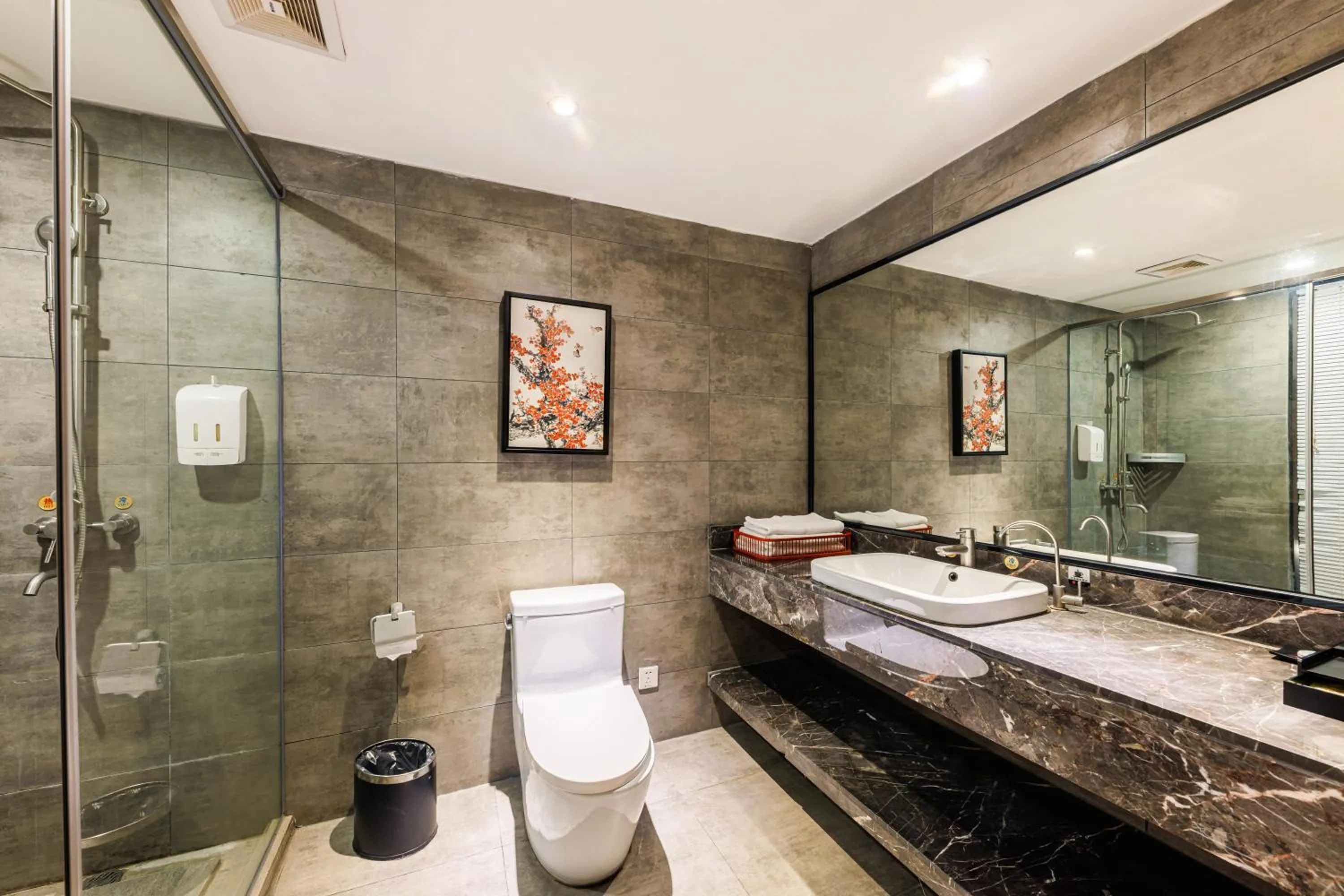 Toilet in Guangzhou Hongcheng Hotel