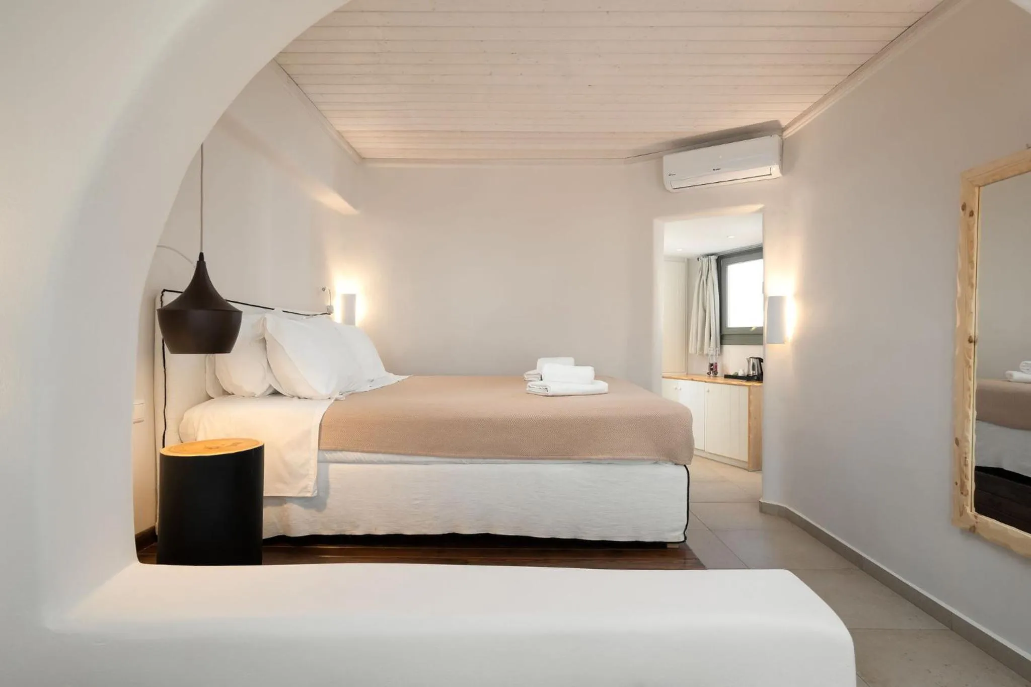 Bed in Melidron Hotel & Suites