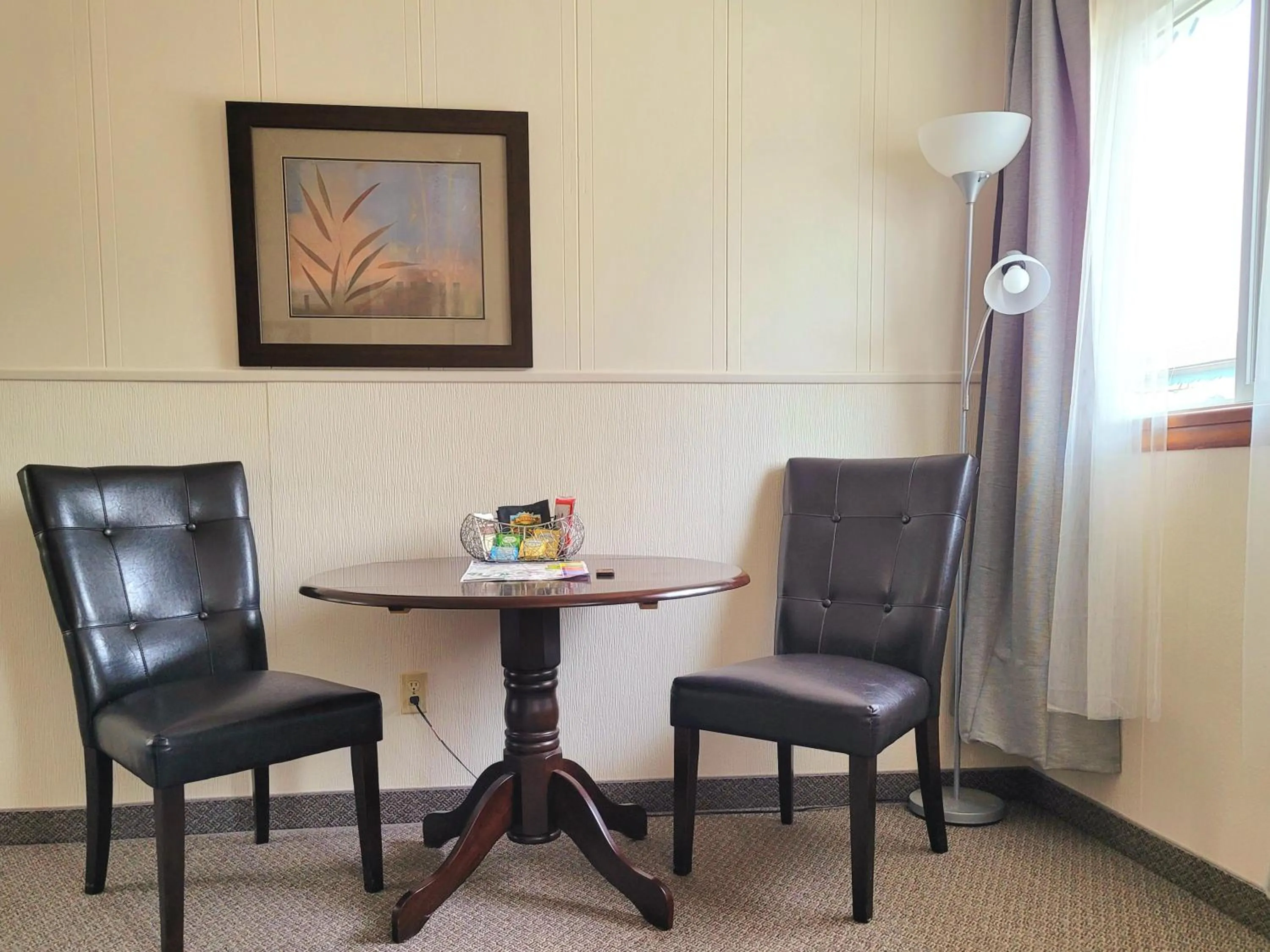 Dining area in Lido Motel