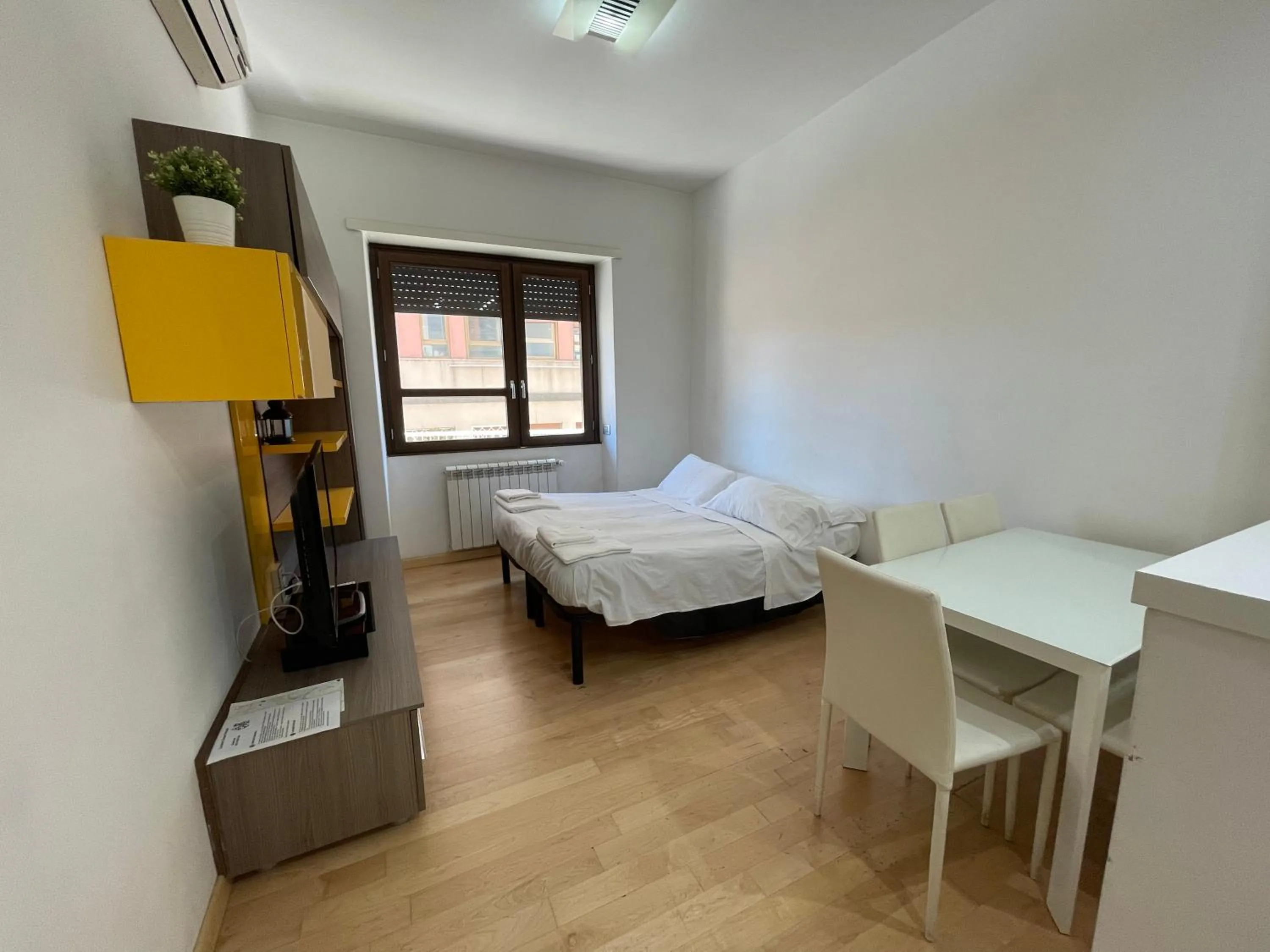 Photo of the whole room, Bed in Luciano Laterani Guest House