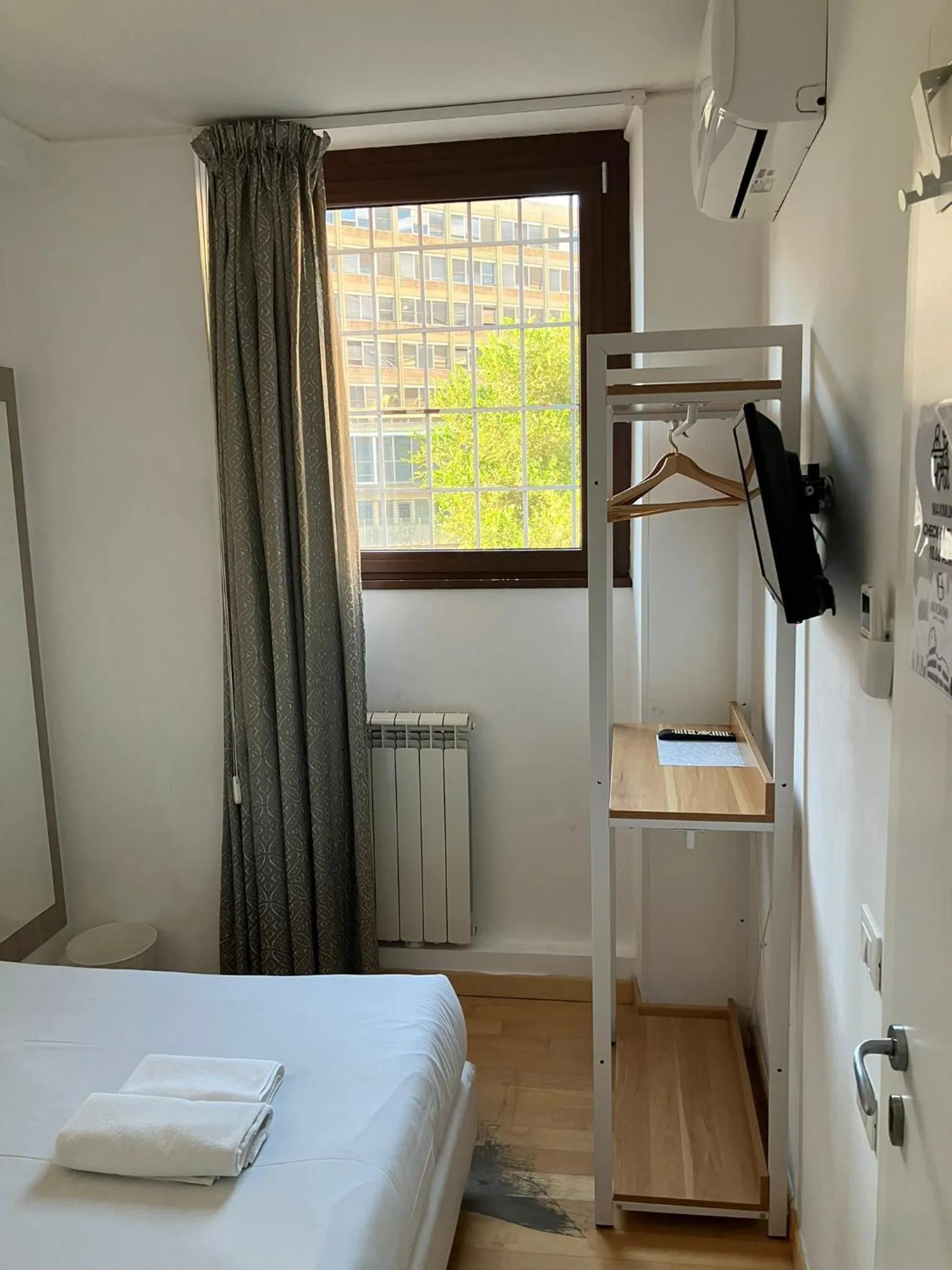 Bedroom, Bed in Luciano Laterani Guest House