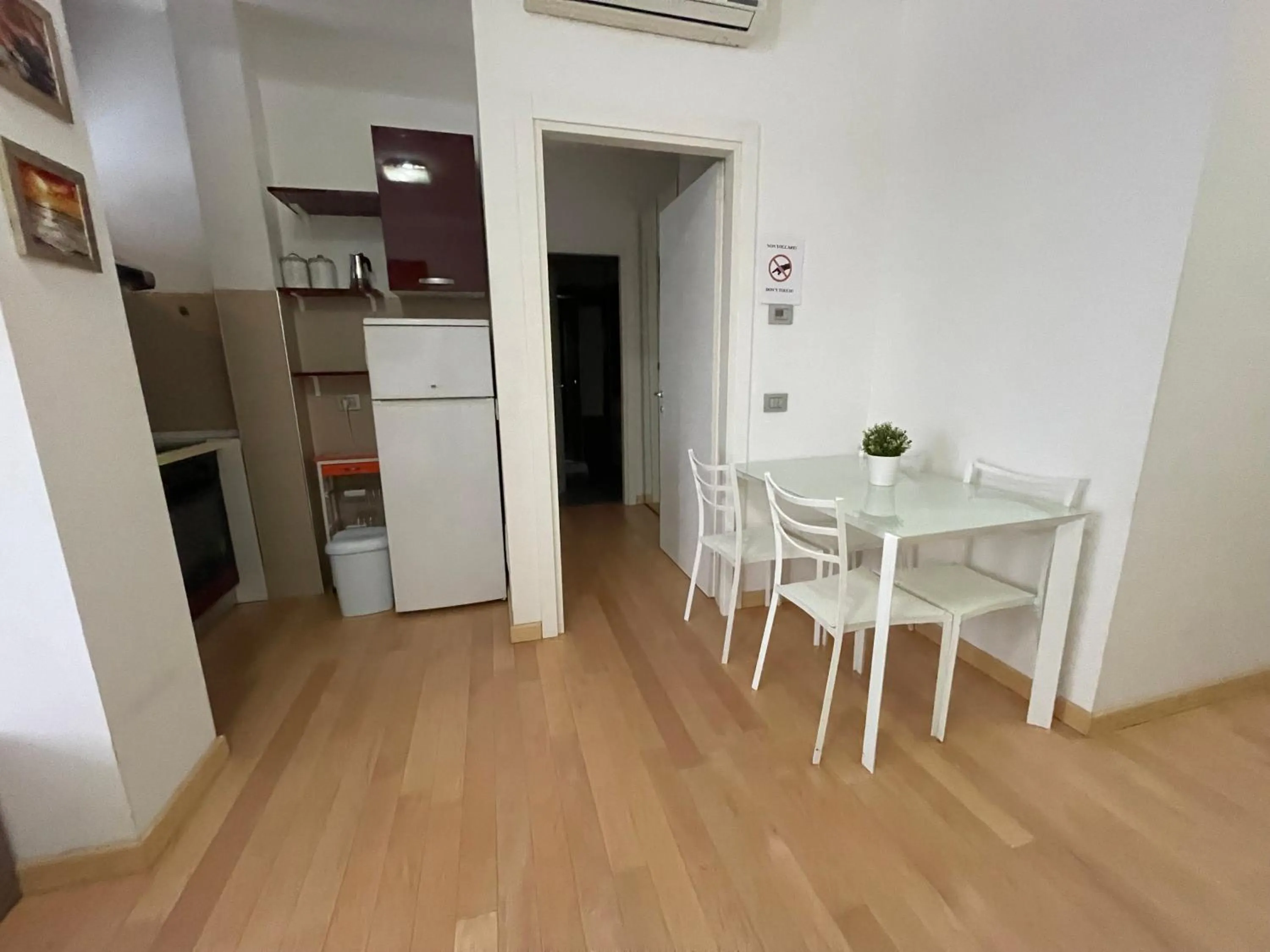 Kitchen or kitchenette in Luciano Laterani Guest House