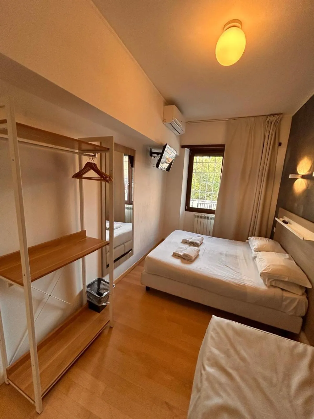 Bedroom, Bed in Luciano Laterani Guest House