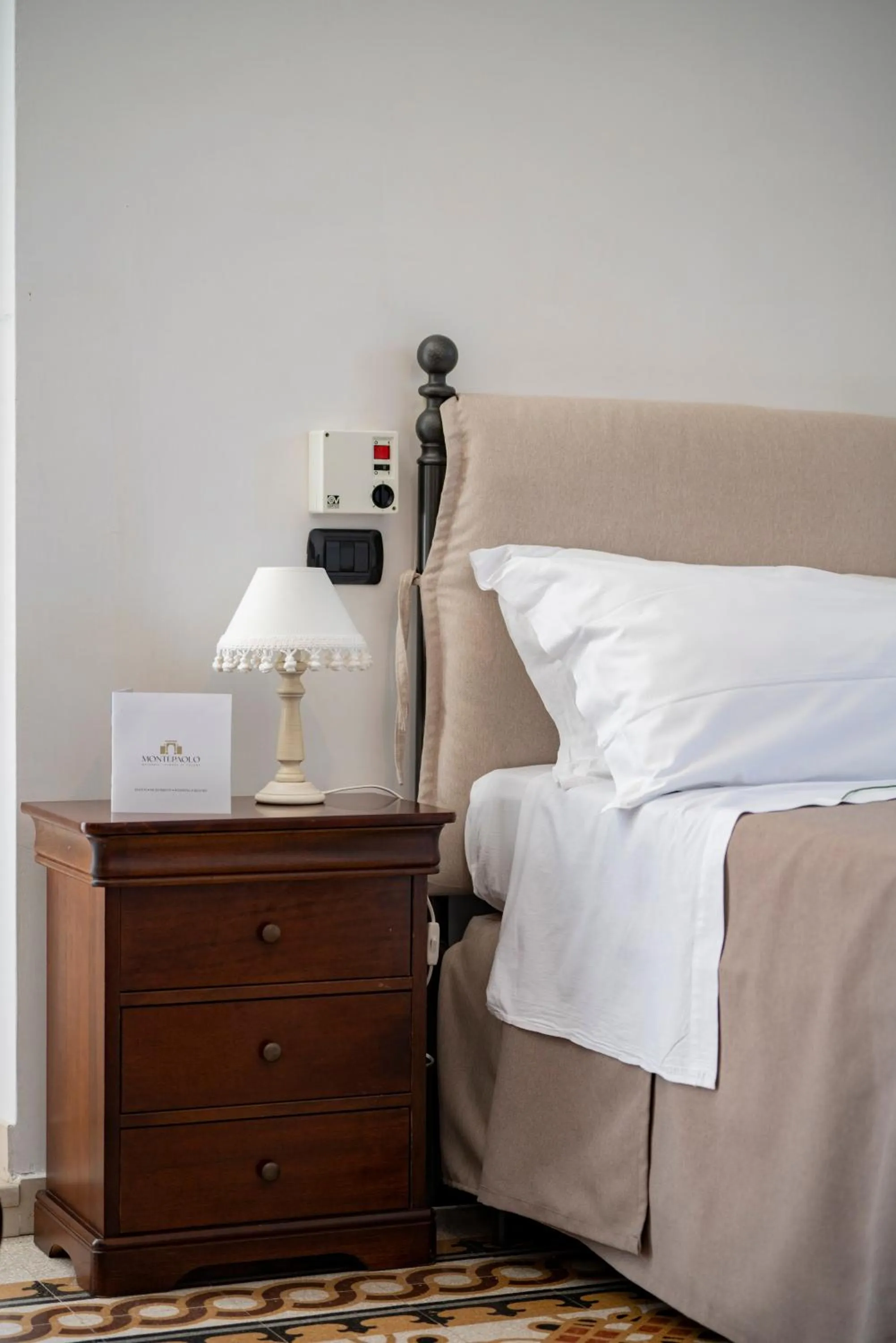 Bed in Masseria Montepaolo Dimora di Charme