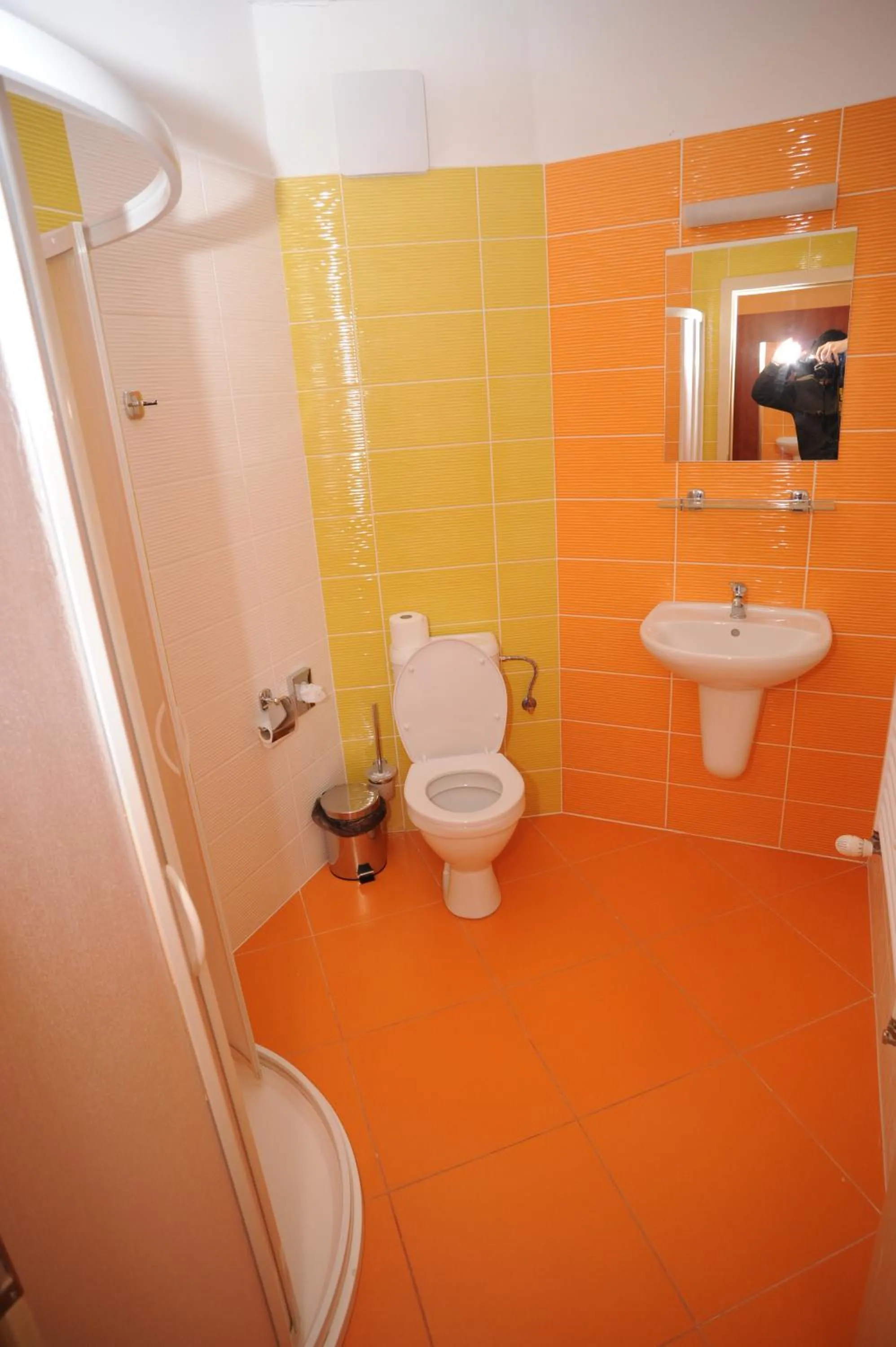 Bathroom in Hotel Olympionik