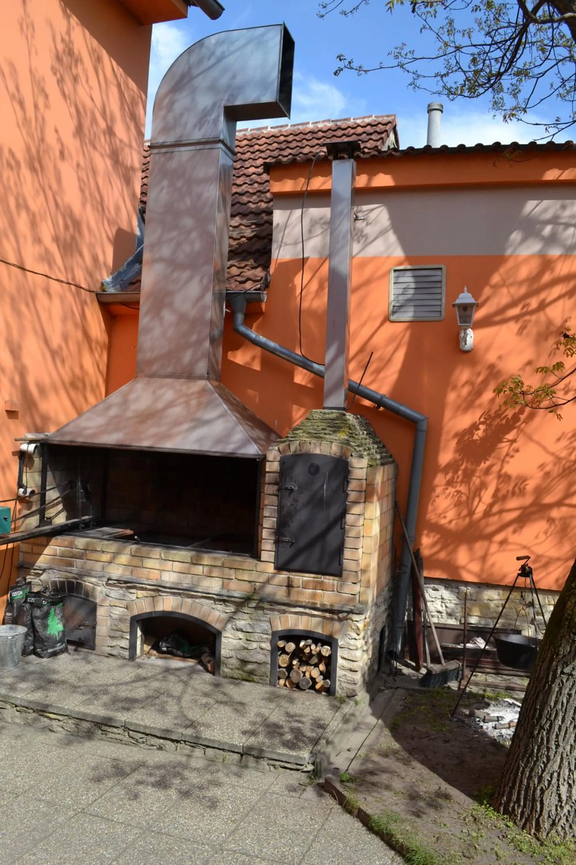 Patio in Hotel Swami