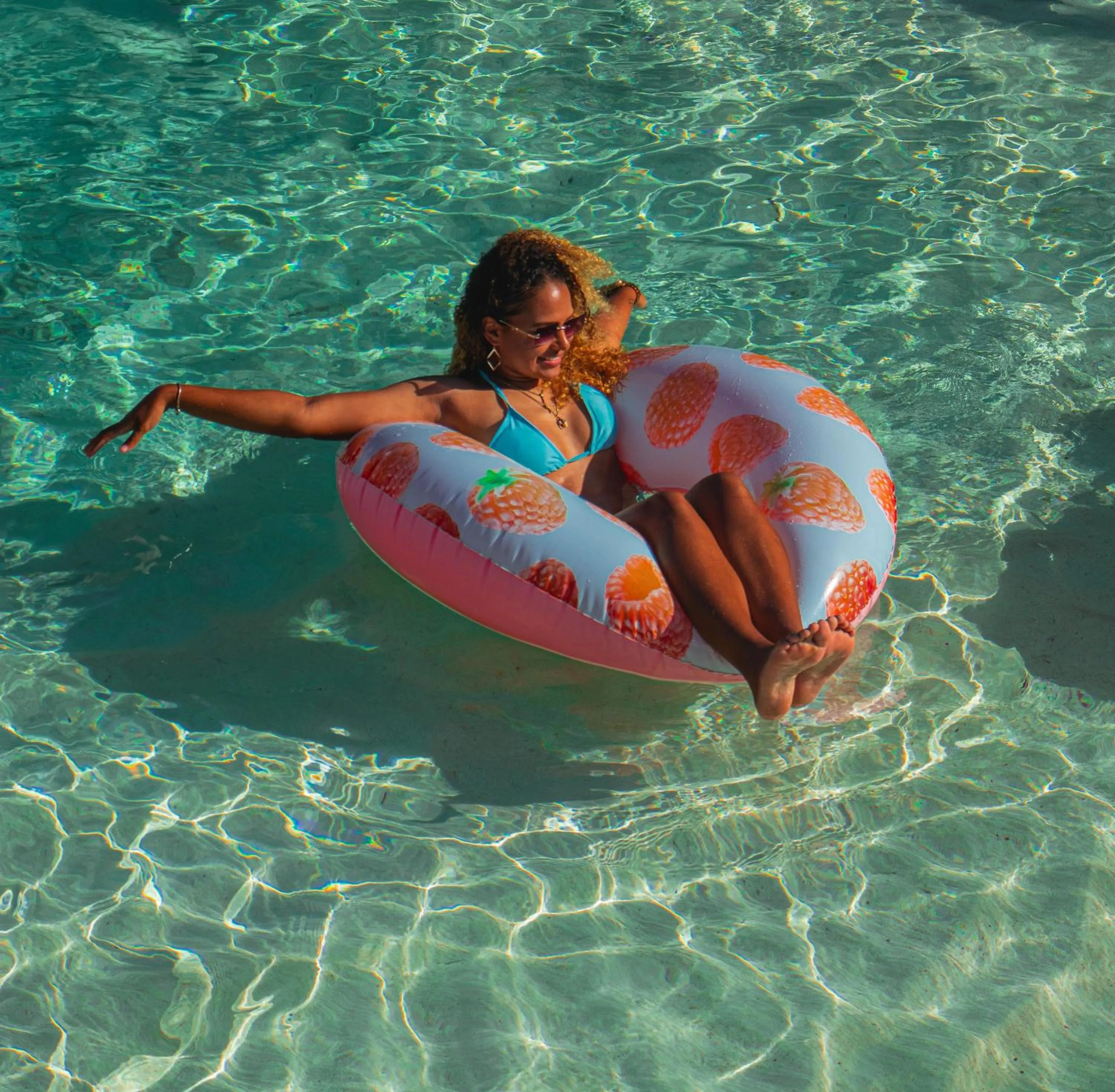Swimming pool in Stella Maris Resort Club