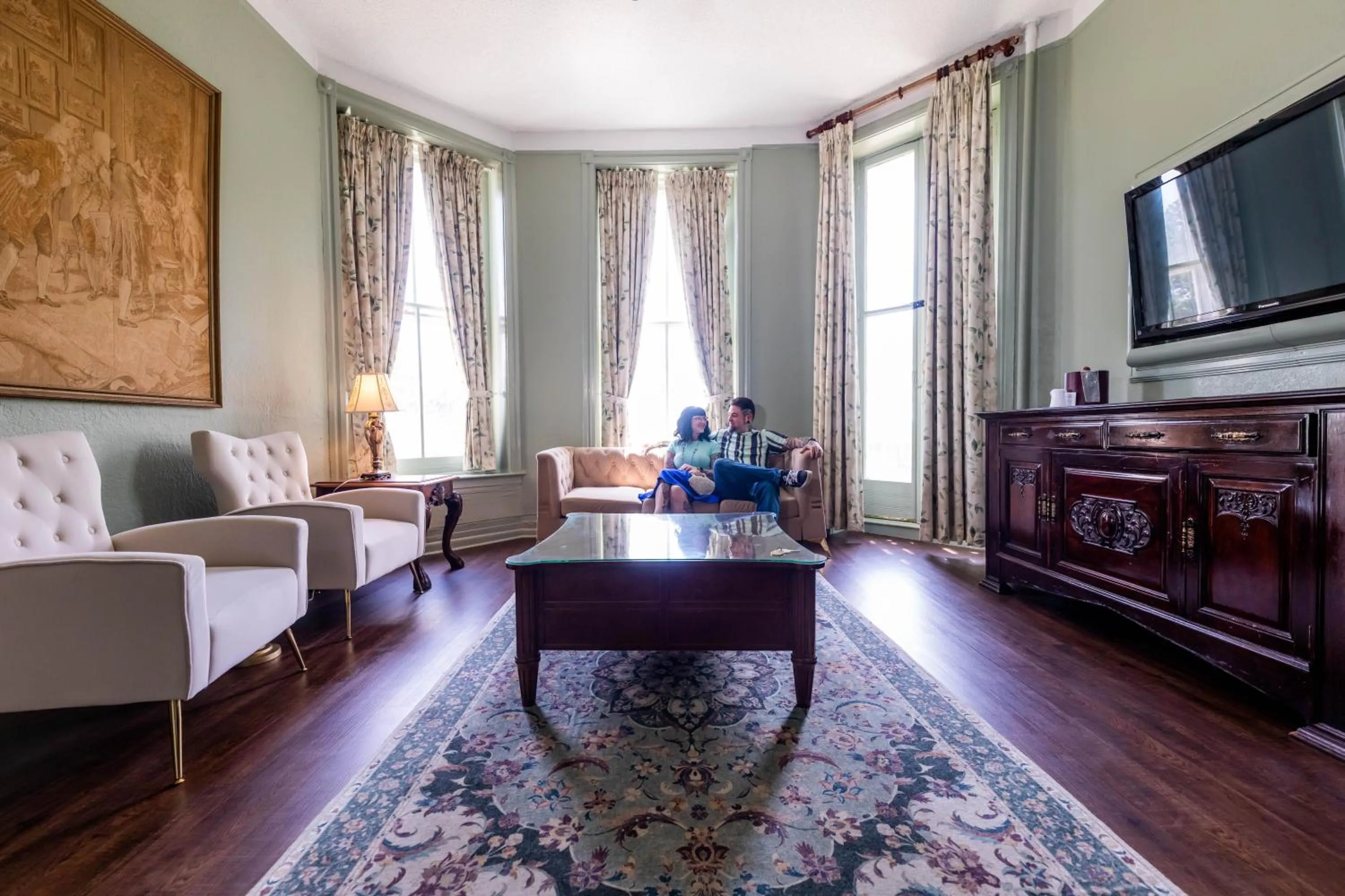 1886 Crescent Hotel and Spa