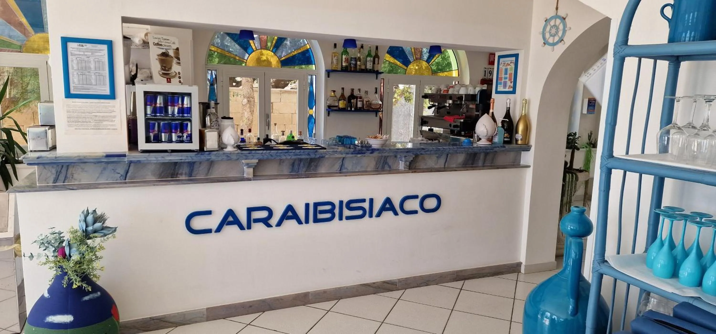 Lounge or bar in Hotel Caraibisiaco sul mare