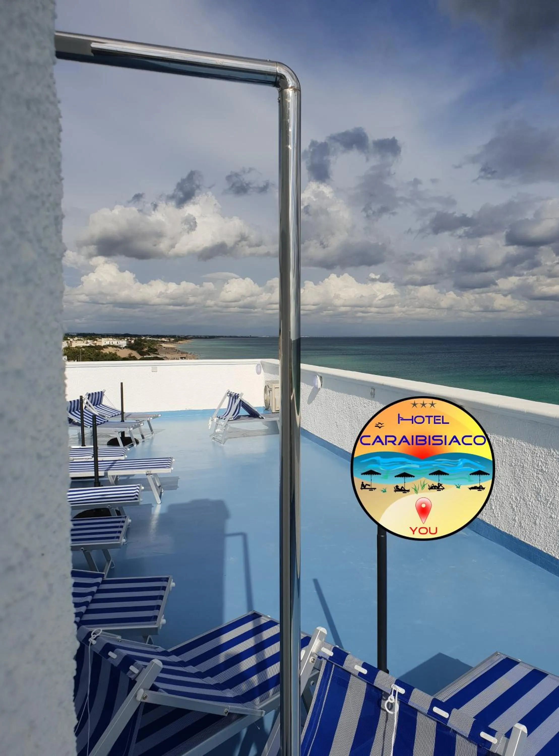 Shower in Hotel Caraibisiaco sul mare