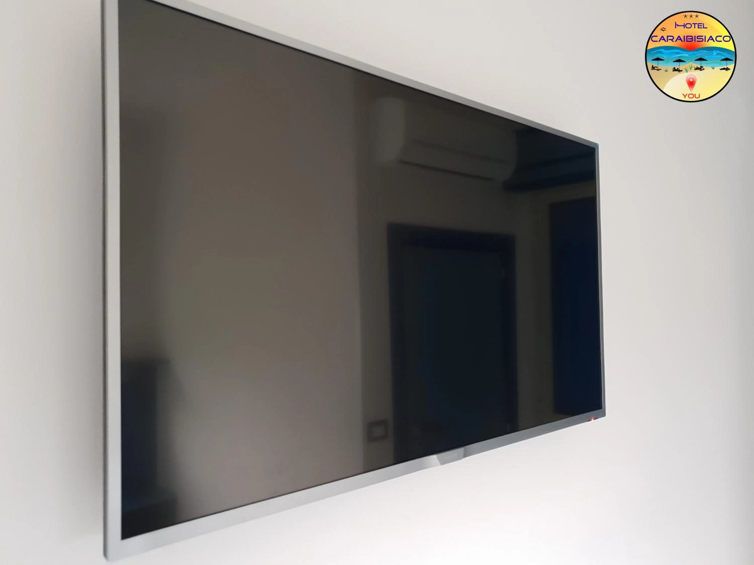 TV and multimedia in Hotel Caraibisiaco sul mare