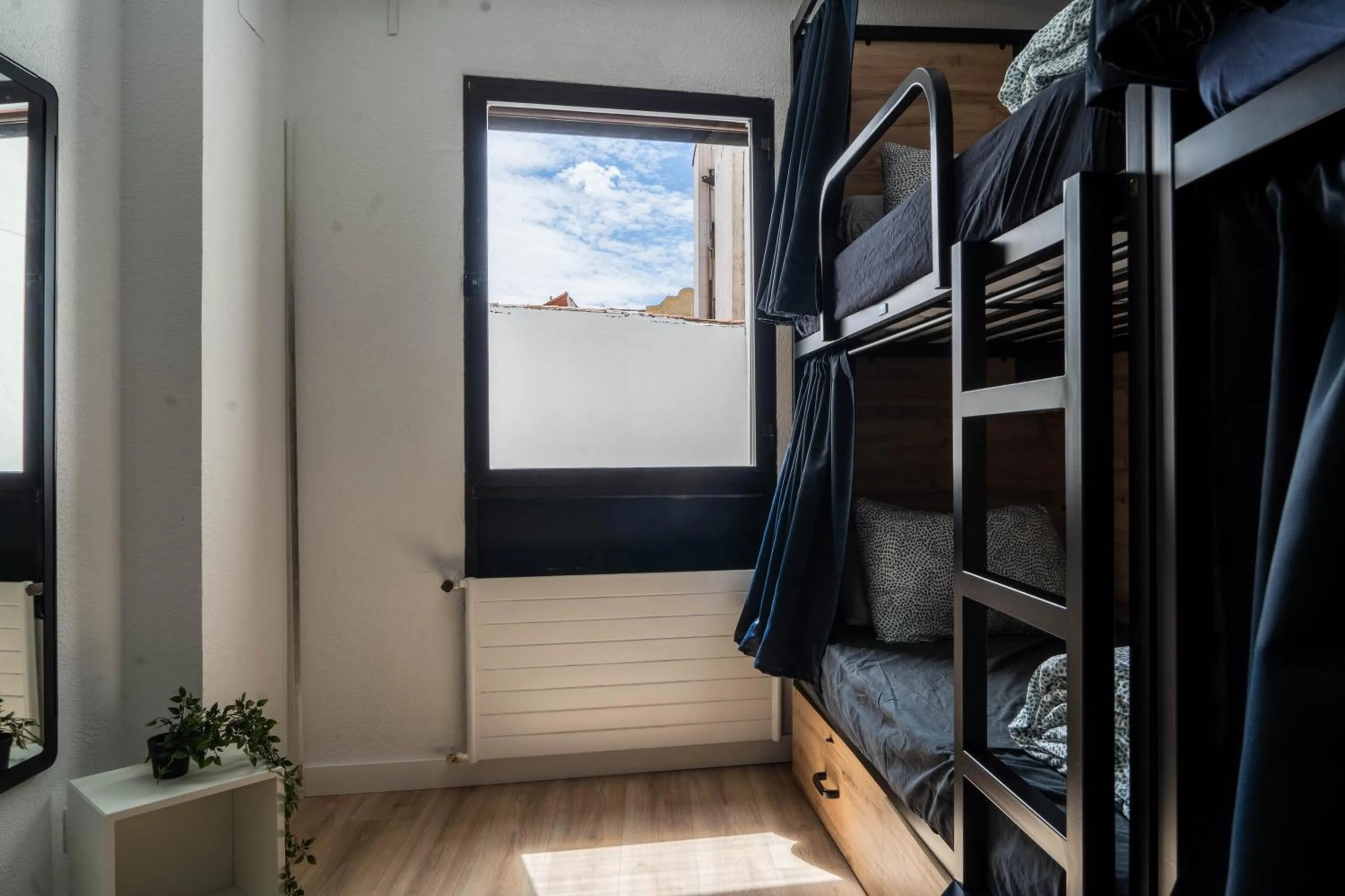 Bed in Onefam Madrid