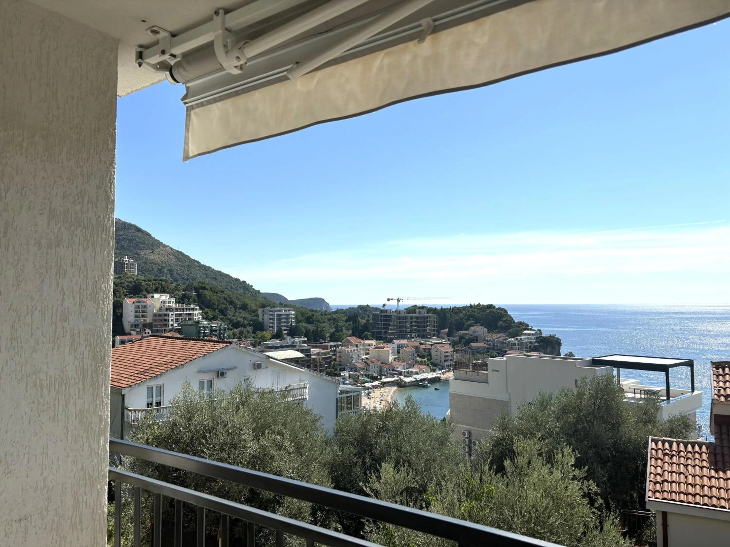 Villa Mona 2