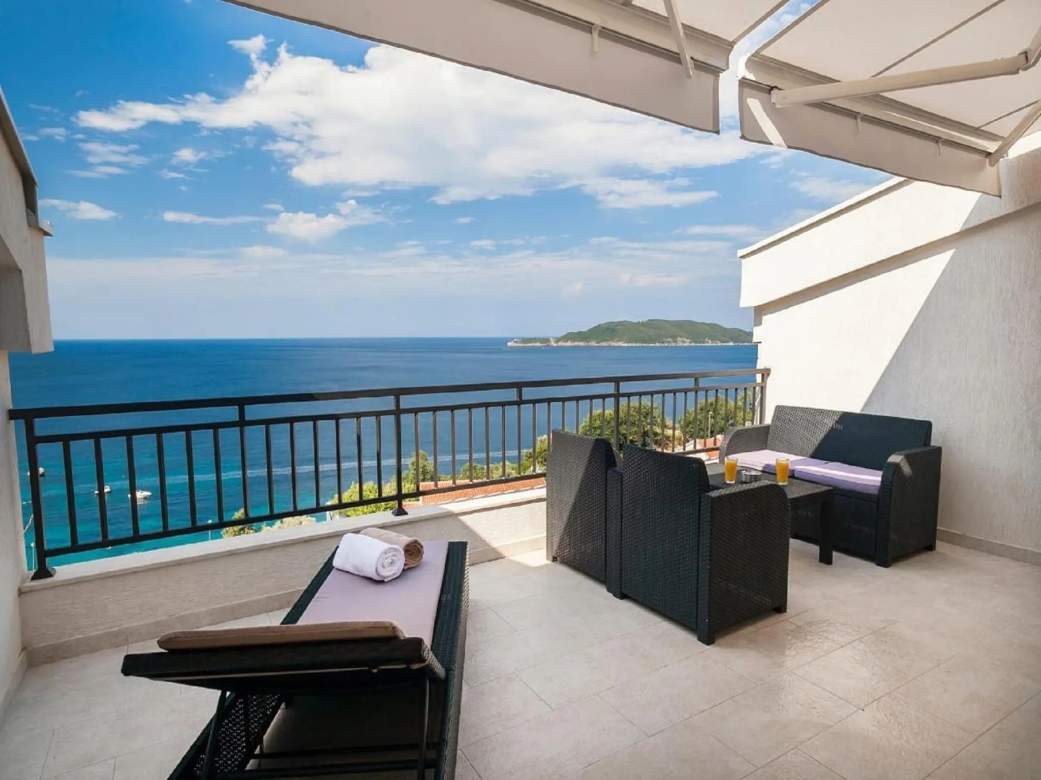 Balcony/Terrace in Villa Mona 2