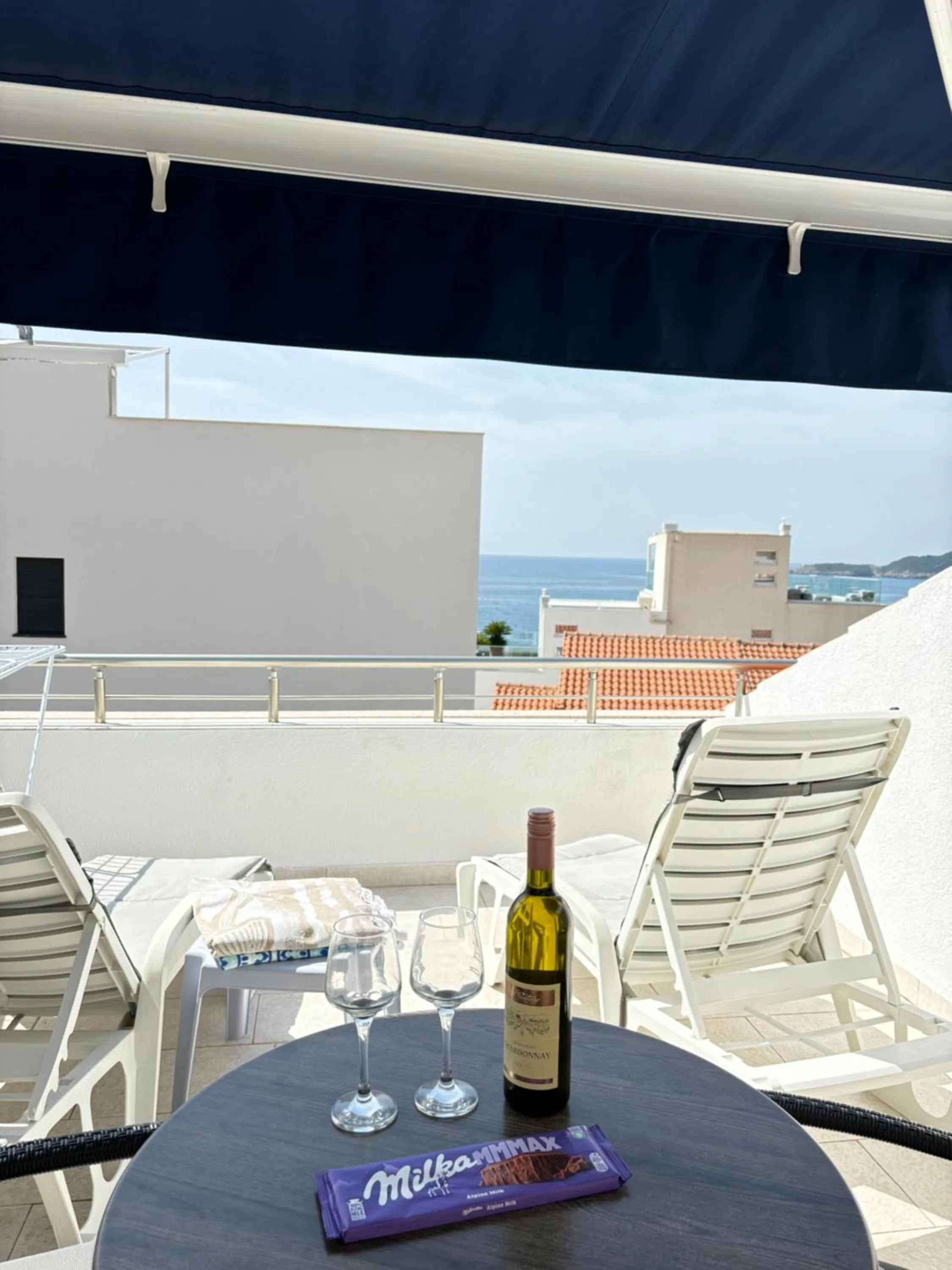 Villa Mona 2