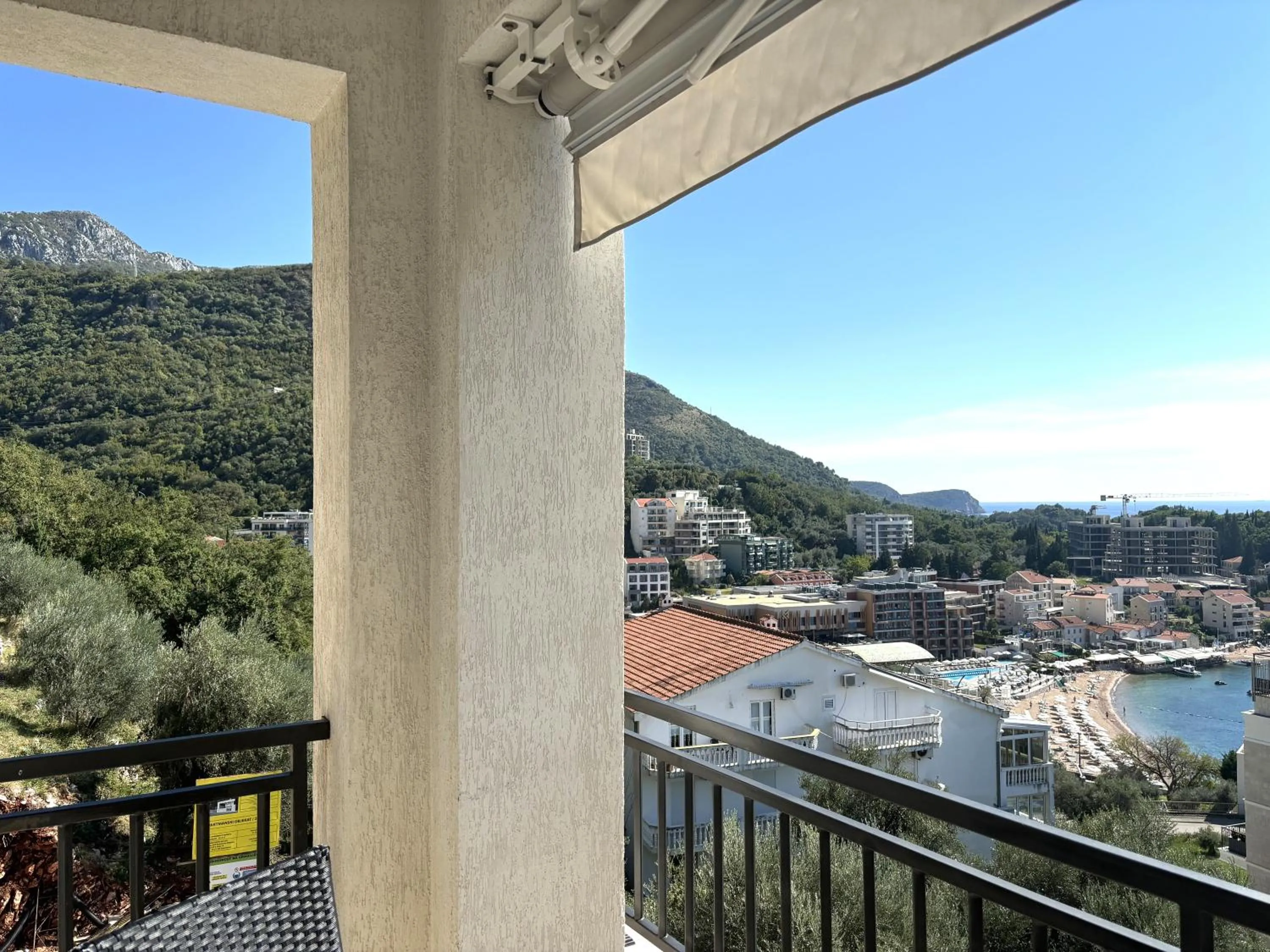 Villa Mona 2