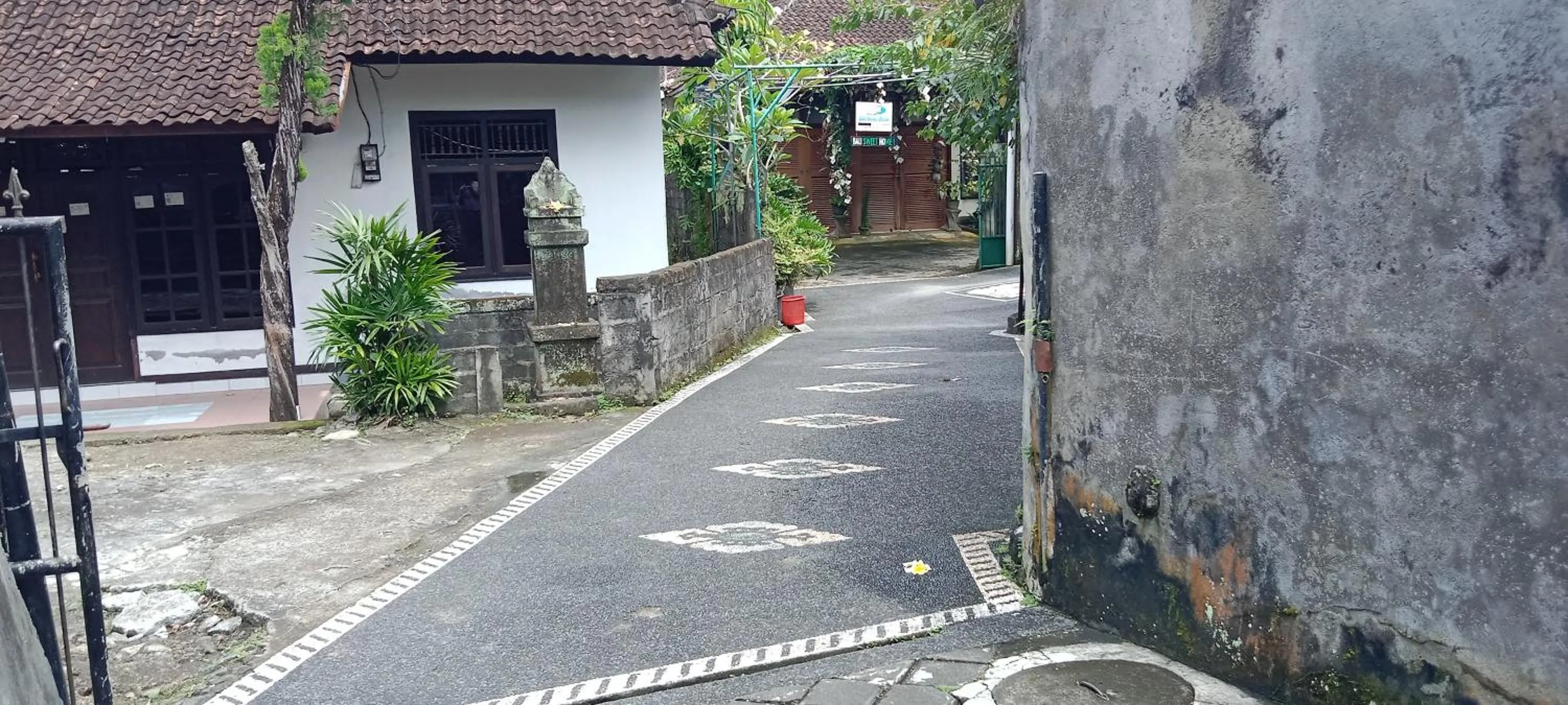 Facade/entrance in Coliving Bali SWEET HOME Kost Lengkap di Tabanan Kota