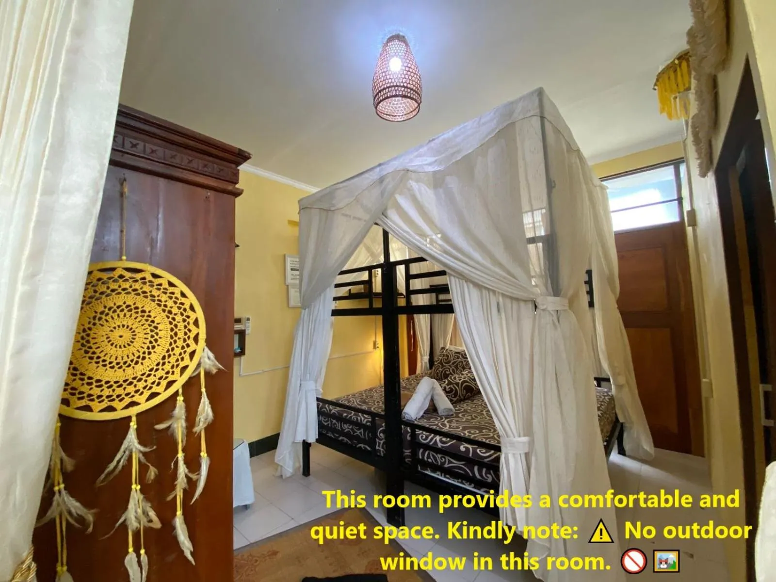 Standard Triple Studio in Coliving Bali SWEET HOME Kost Lengkap di Tabanan Kota