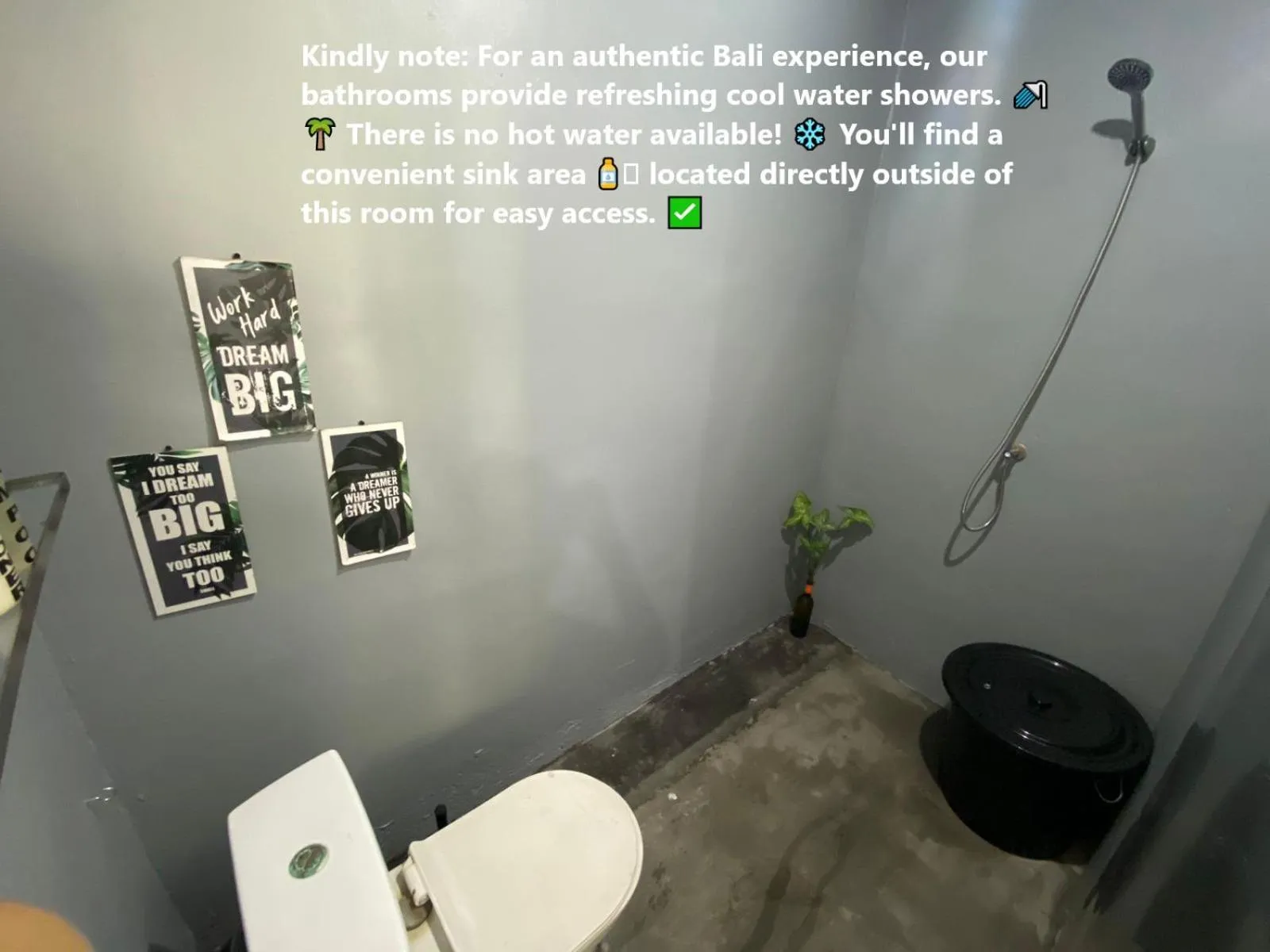 Family Suite with Balcony in Coliving Bali SWEET HOME Kost Lengkap di Tabanan Kota