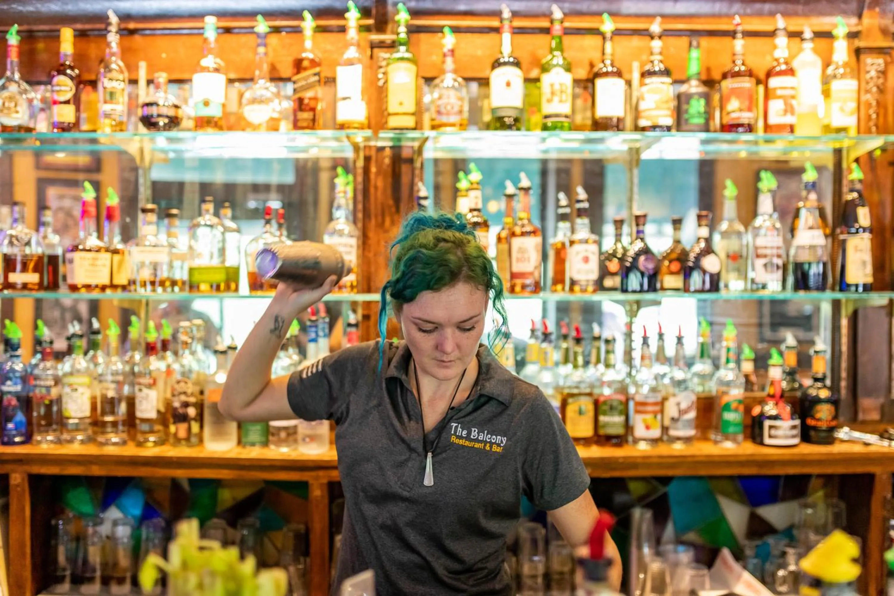 Restaurant/places to eat in 1905 Basin Park Hotel