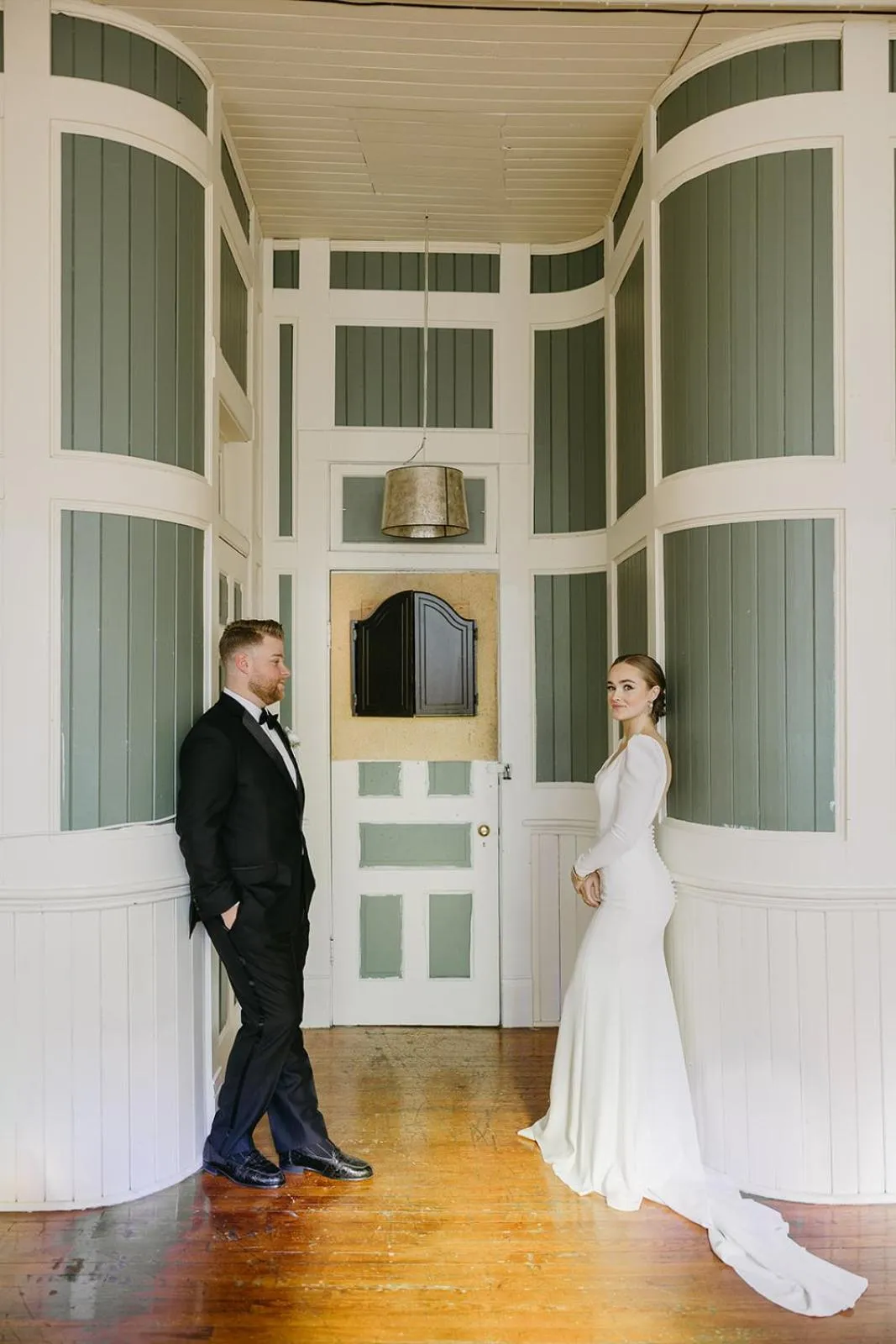 wedding in 1905 Basin Park Hotel