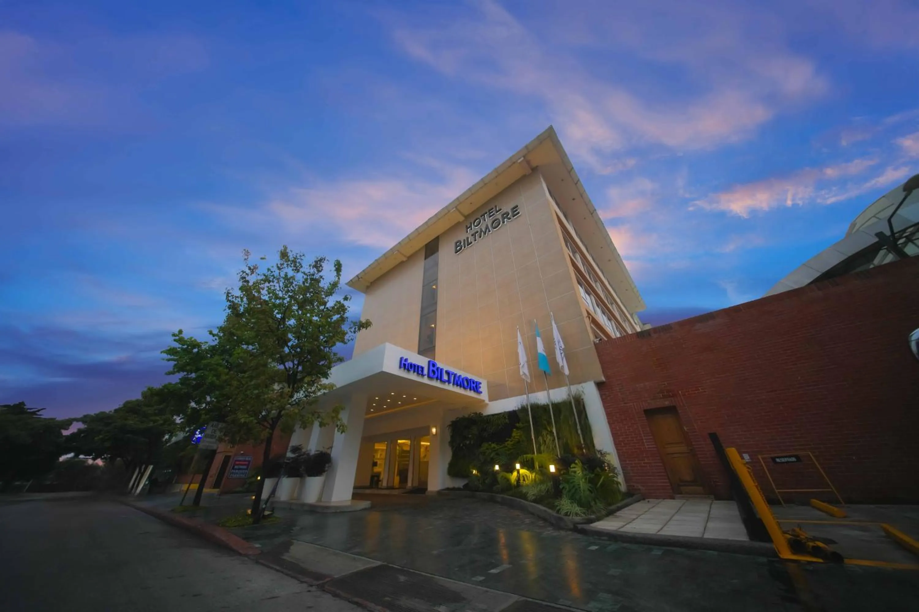 Facade/entrance in Hotel Biltmore