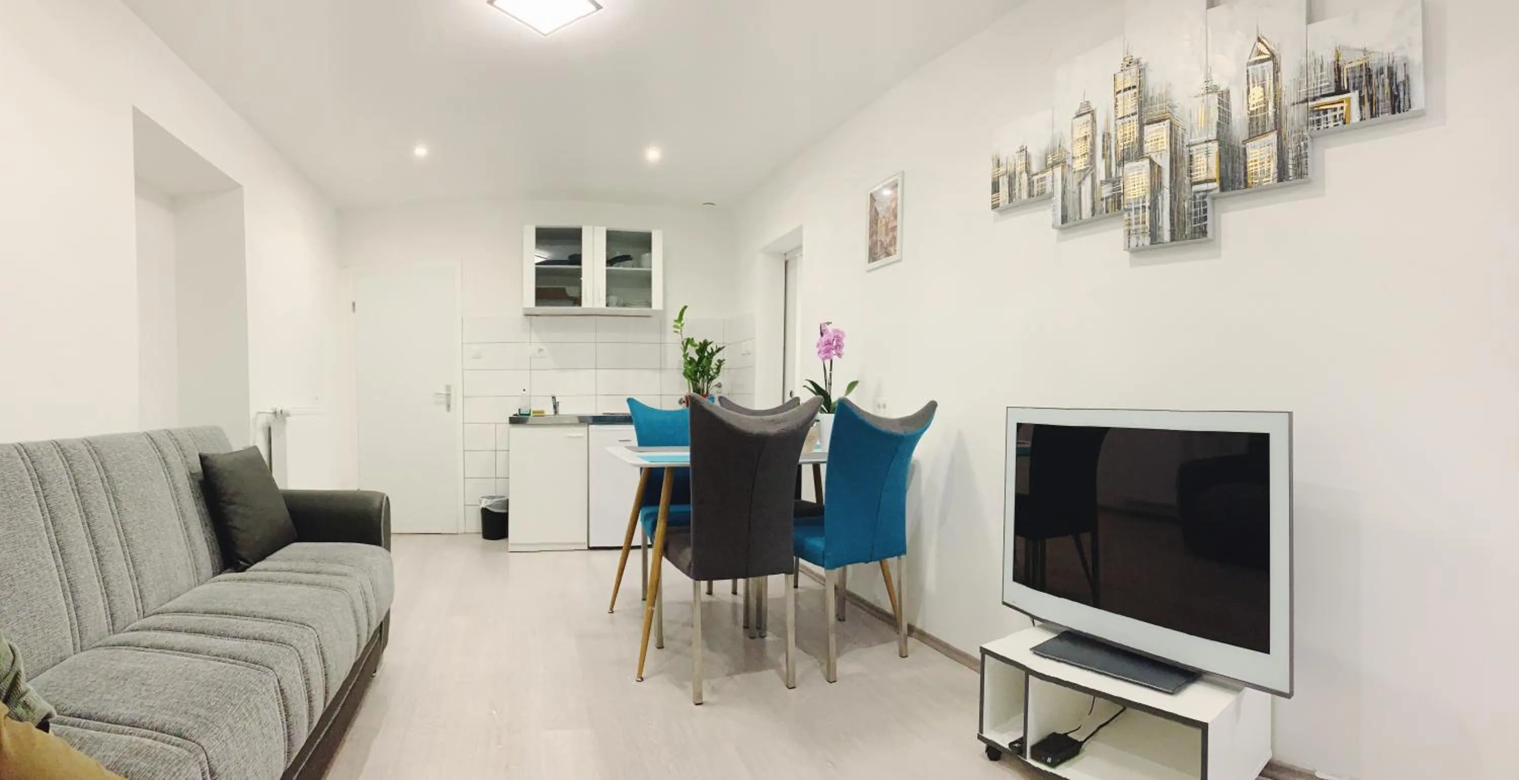 One-Bedroom Apartment in Lina Rooms Hostel