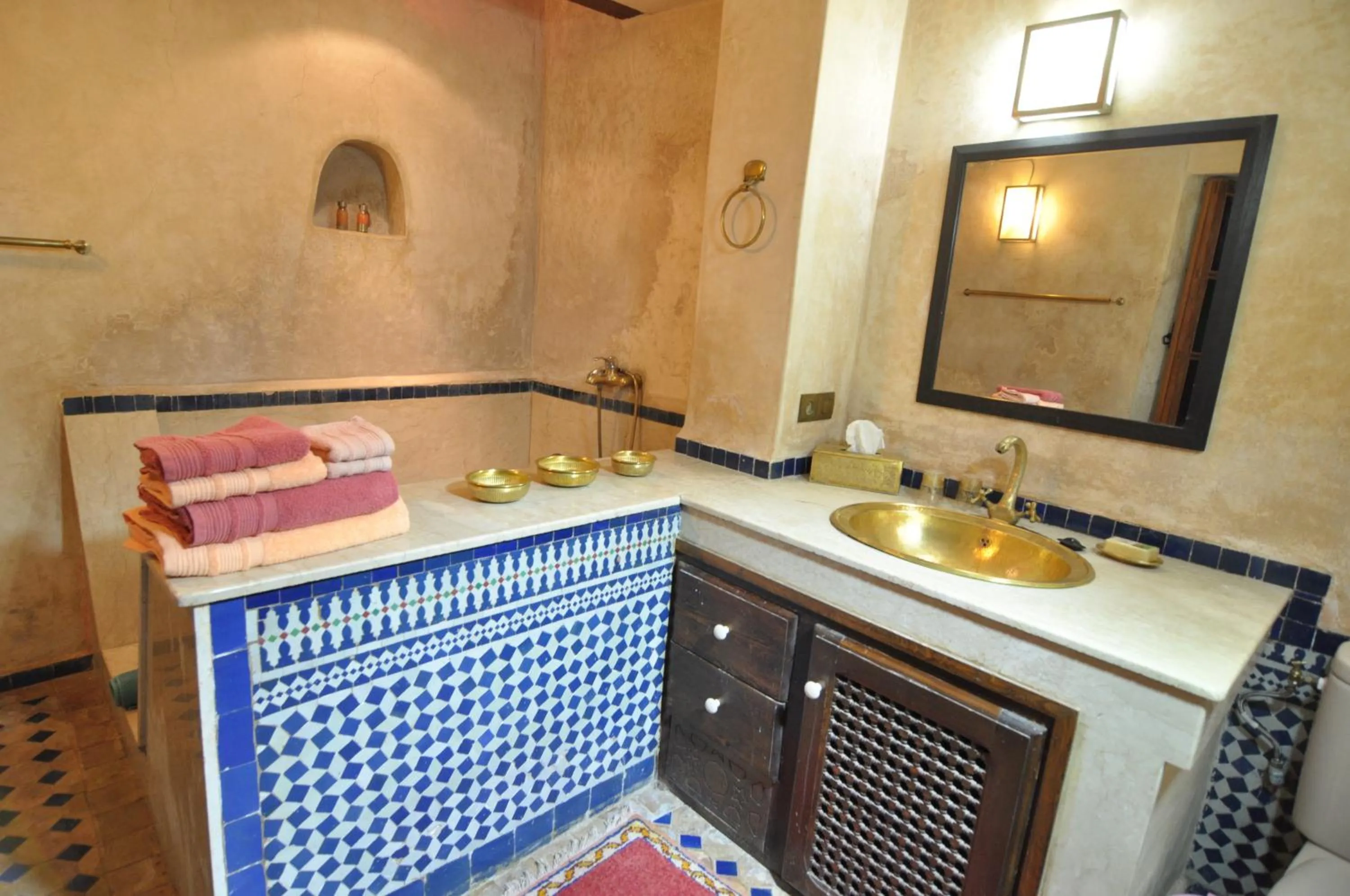 Bathroom in Riad Adarissa