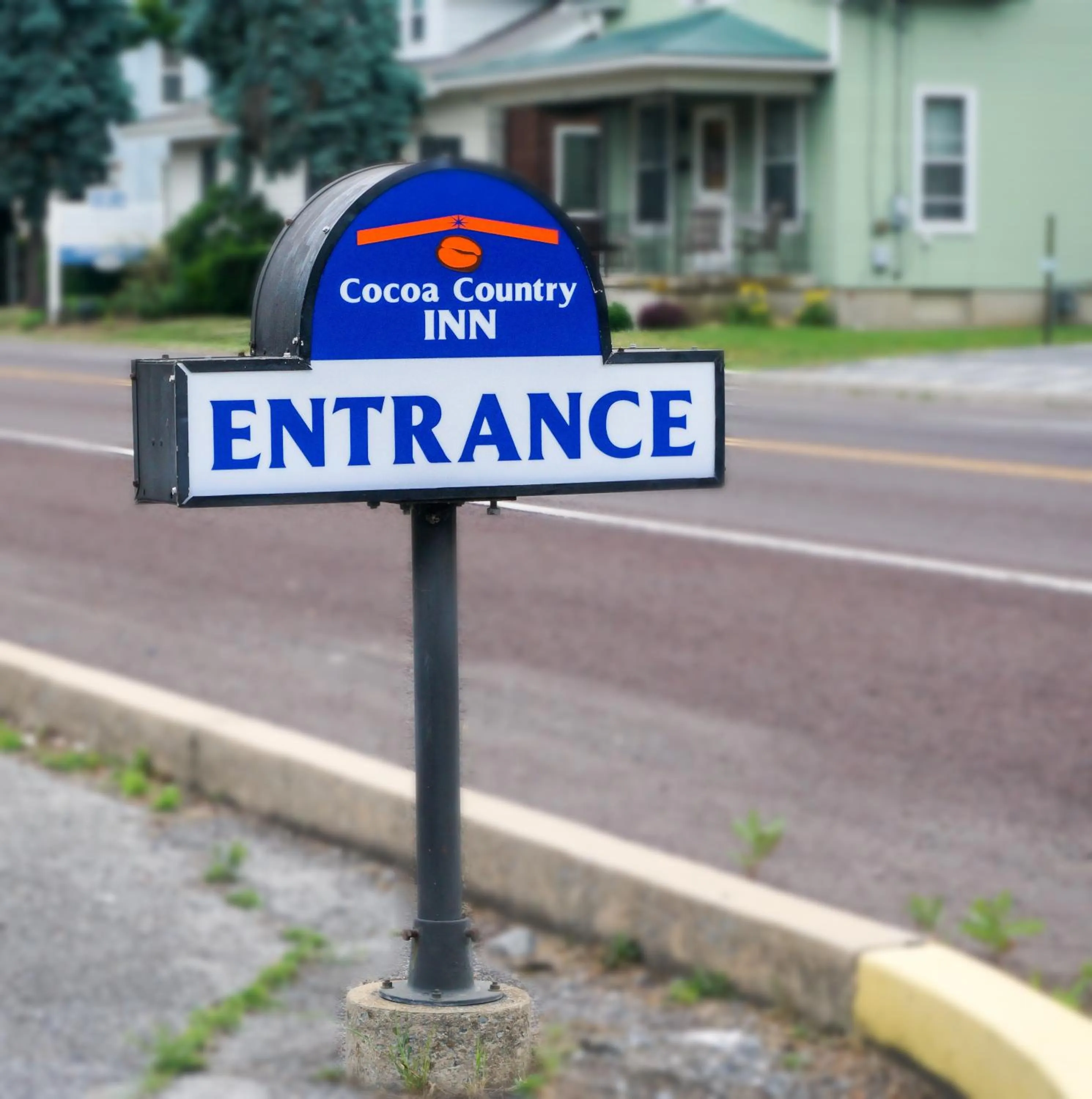 Property logo or sign in Cocoa Country Inn Hershey