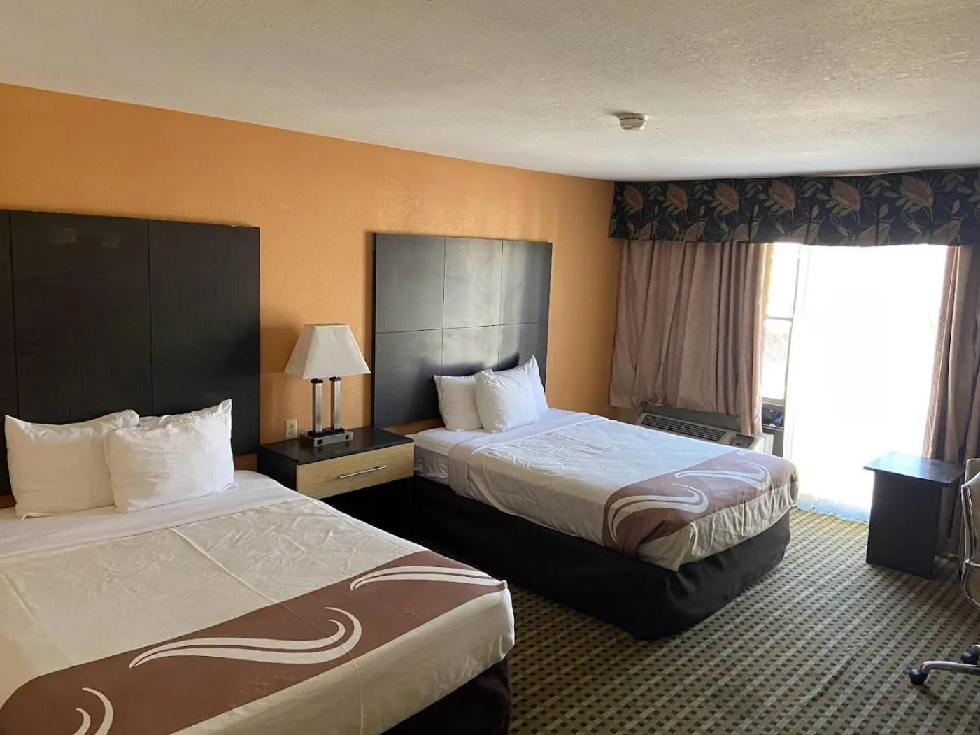 Bed in Quality Inn Amarillo West near Medical Center