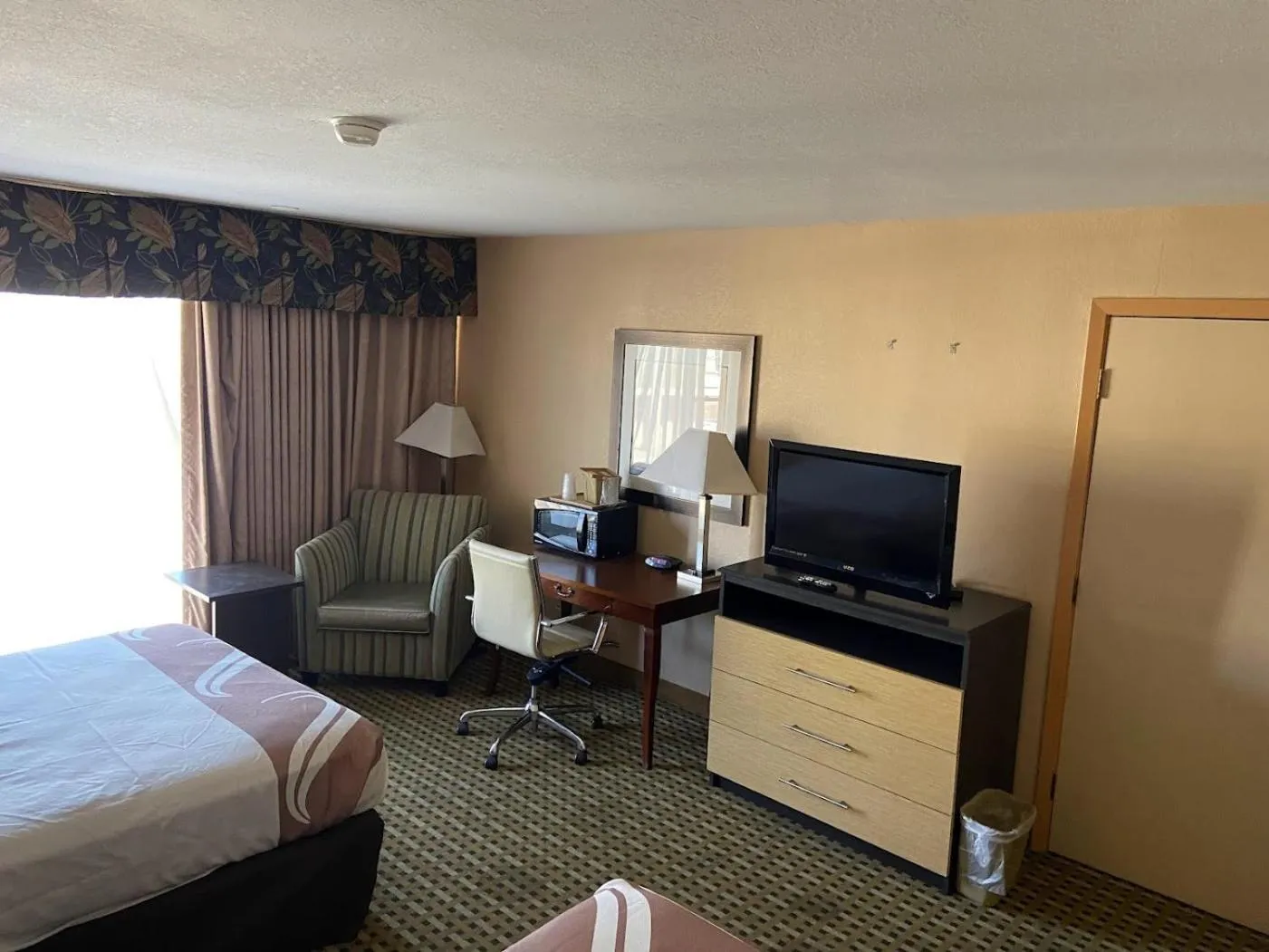 Bed in Quality Inn Amarillo West near Medical Center