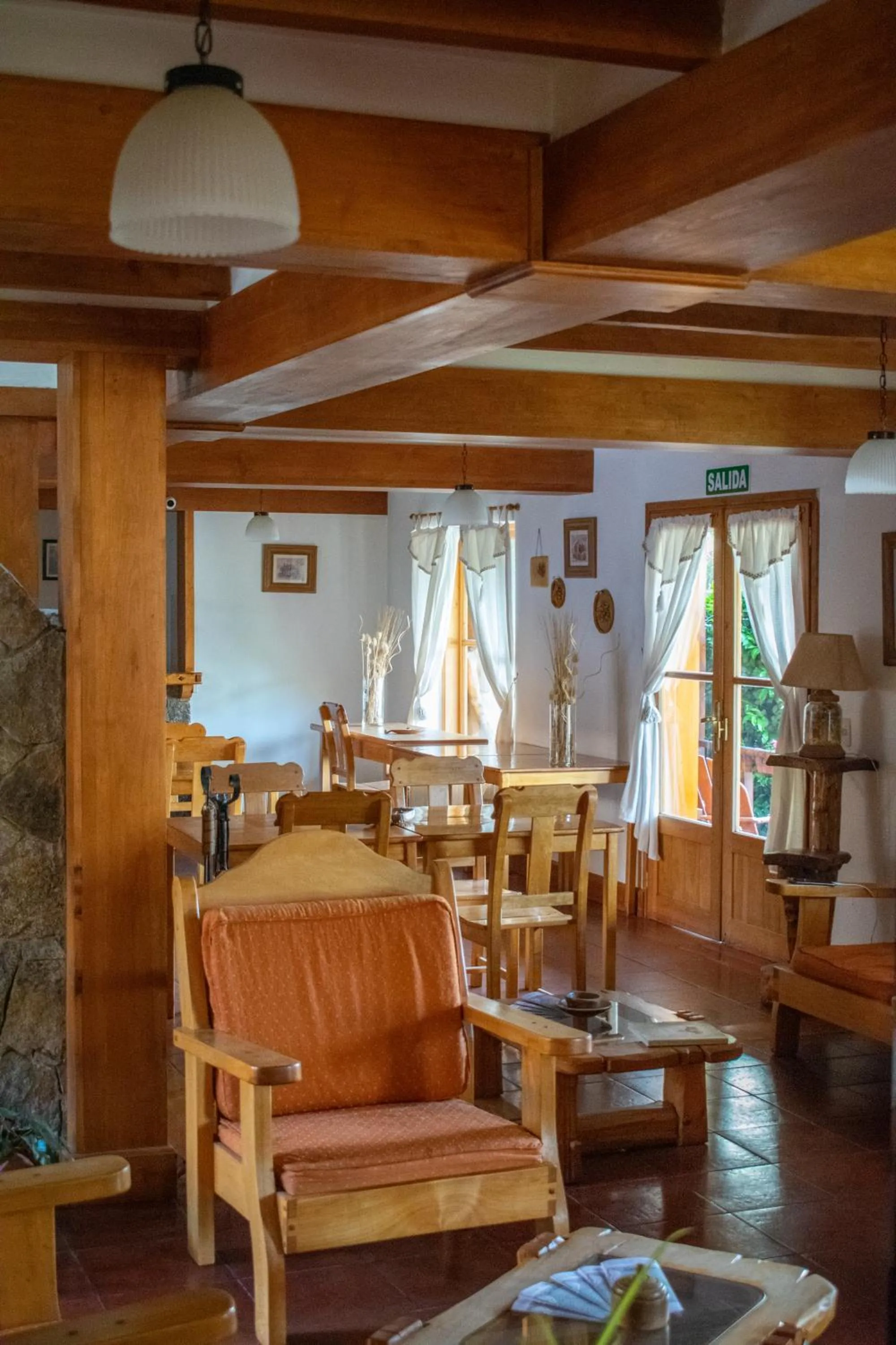 Hosteria y Cabañas Posada Quinen