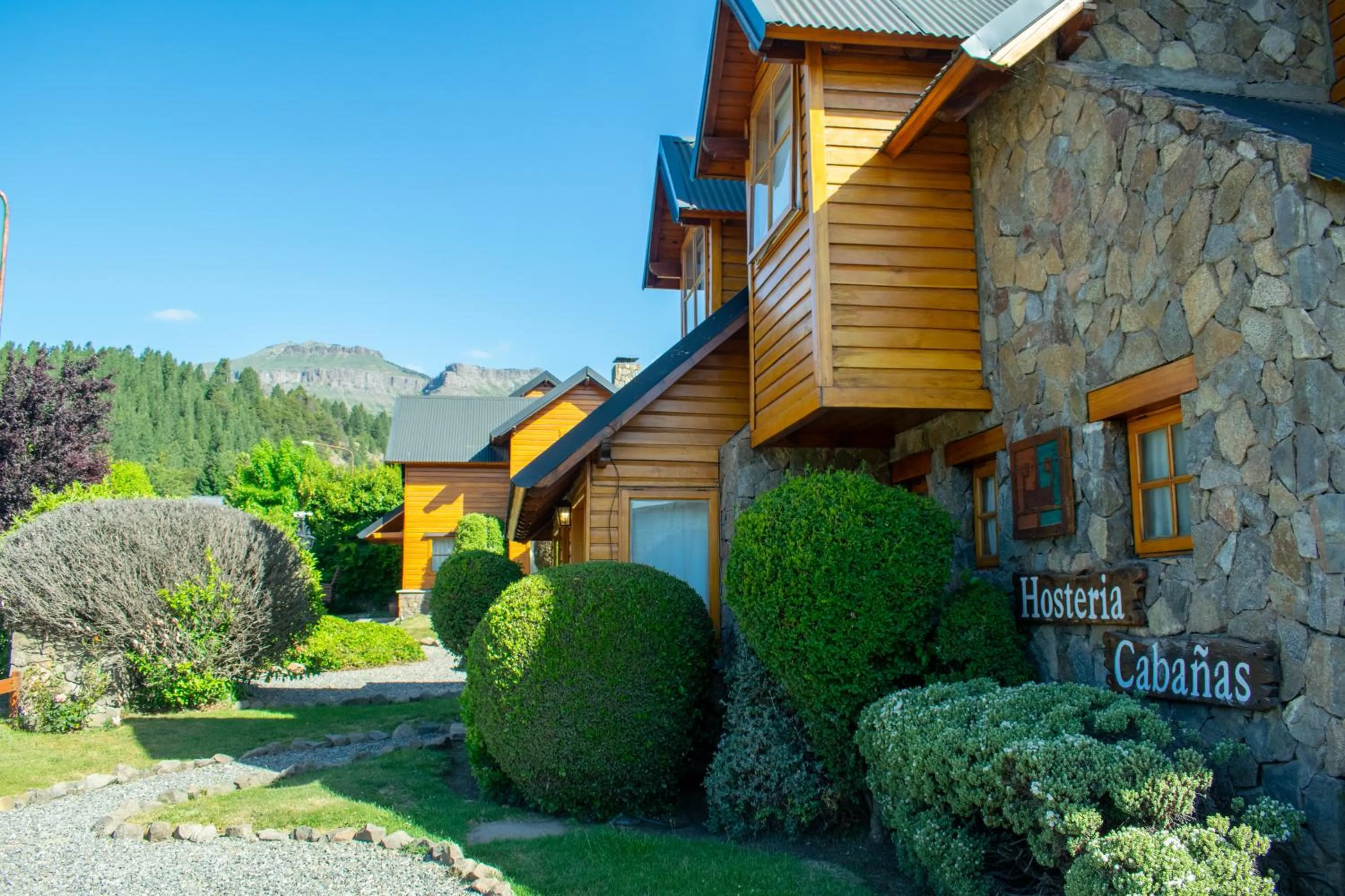 Hosteria y Cabañas Posada Quinen